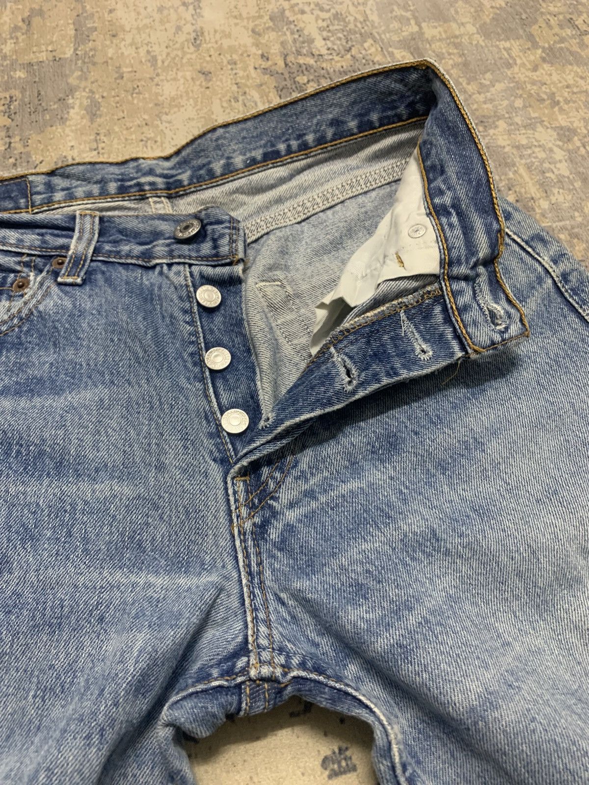 Levi's Vintage Y2K Levis 501 Repaired Denim Jeans W28 Size US 28 / EU 44 - 5 Thumbnail