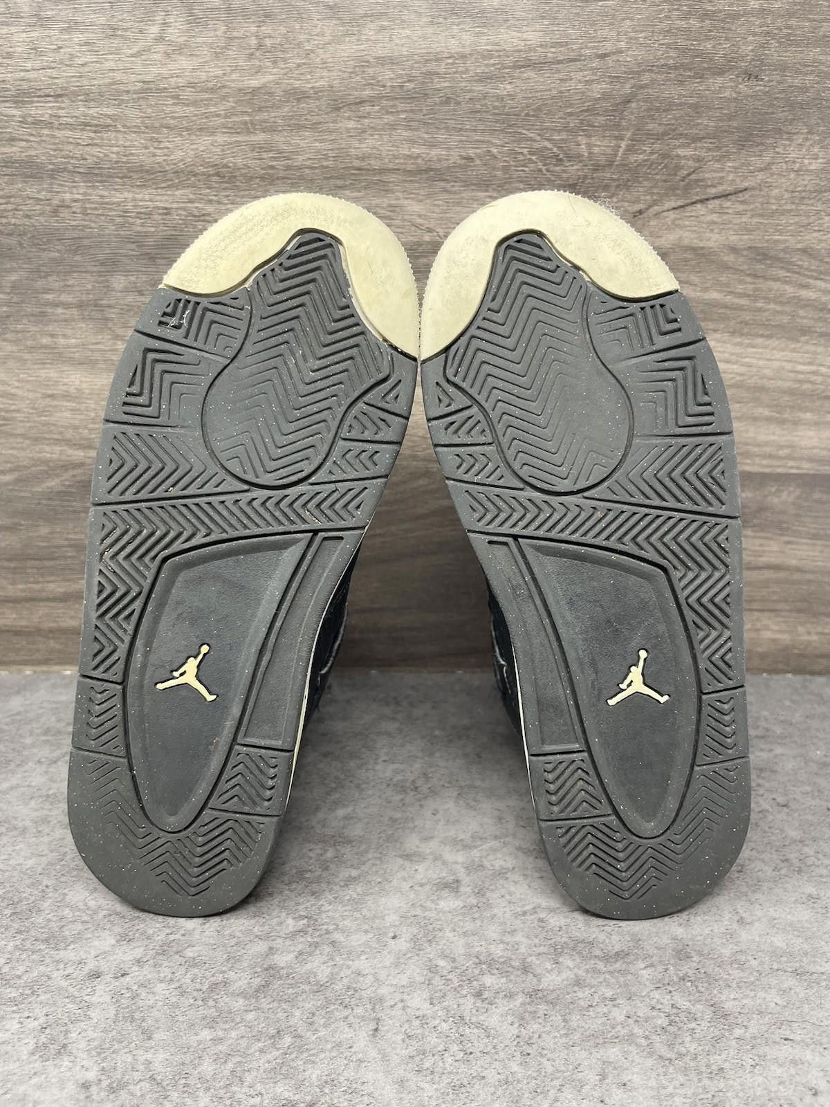 Jordan Brand Air Jordan 4 Oreo Kids Size 5.5 GS Black White Sneakers Size US 5.5 / EU 38 - 8 Thumbnail