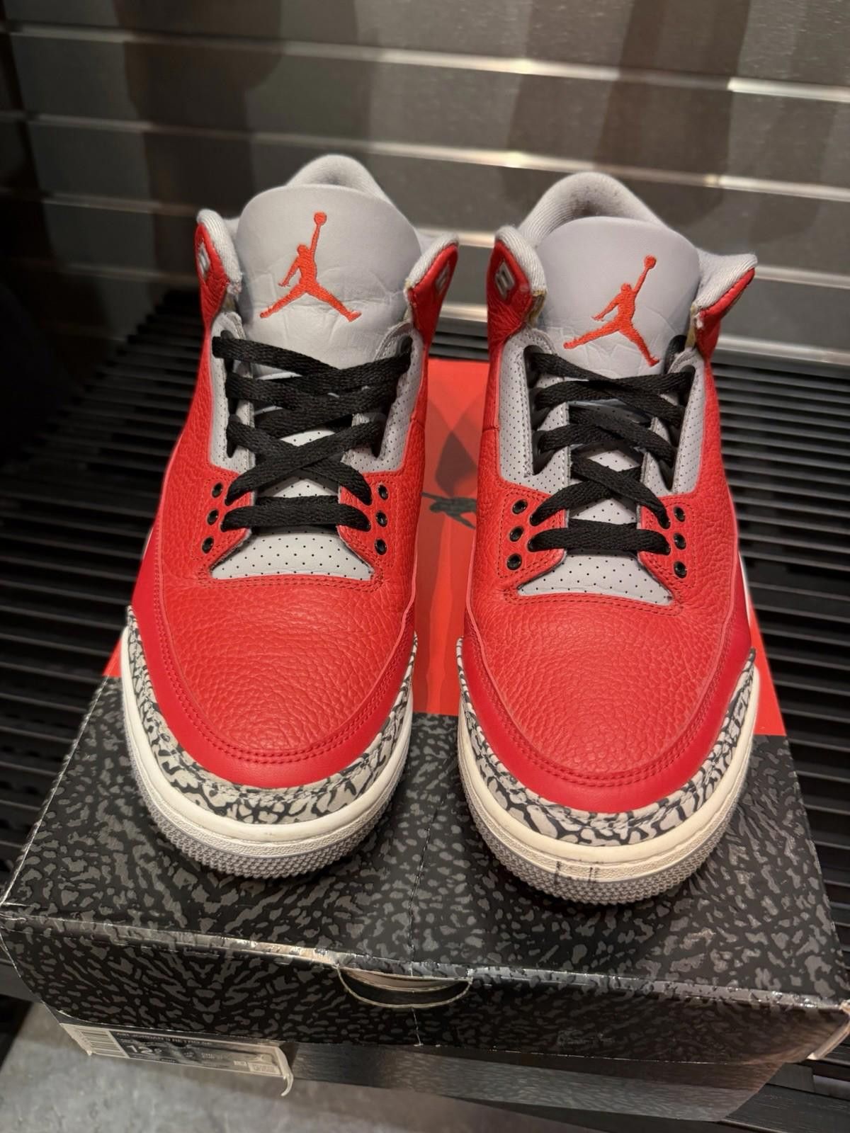 Jordan Brand Nike Air Jordan 3 Retro SE "Unite" Size 12.5M Size US 12.5 / EU 45-46 - 10 Thumbnail