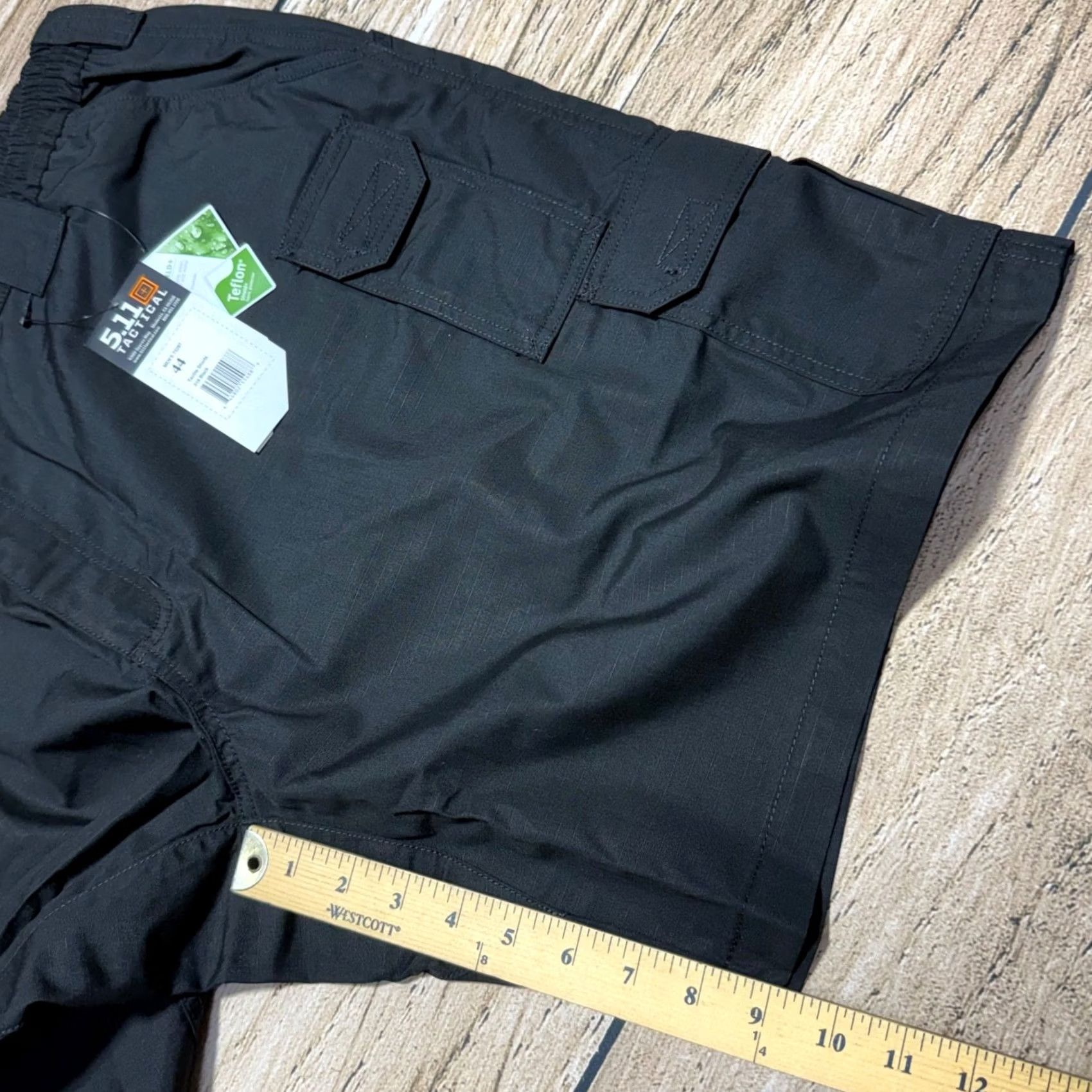 Vintage 5.11 Tactical Taclite Shorts Mens 44 Black Cargo Ripstop Workwear 9" NWT Size US 44 / EU 60 - 6 Thumbnail