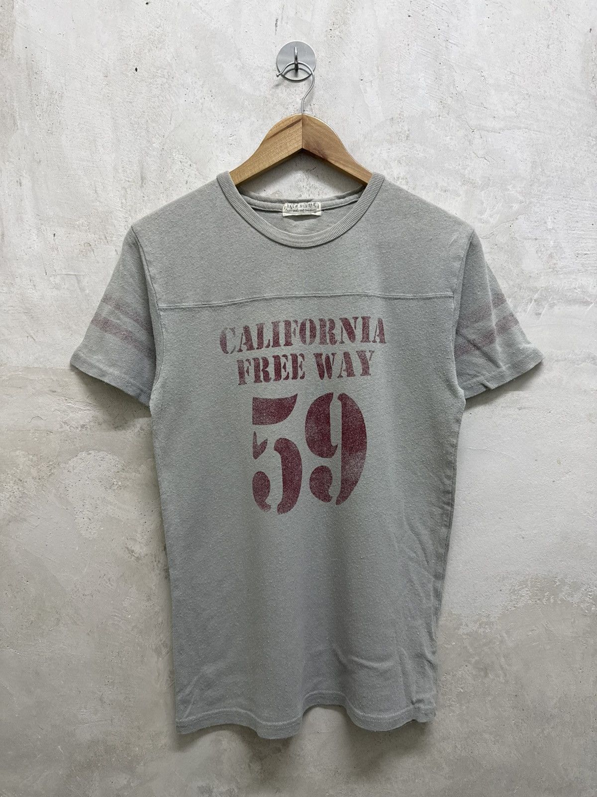 Vintage Thrashed Sun Faded “California Free Way” Distressed Tees Size US XS / EU 42 / 0 - 1 Thumbnail