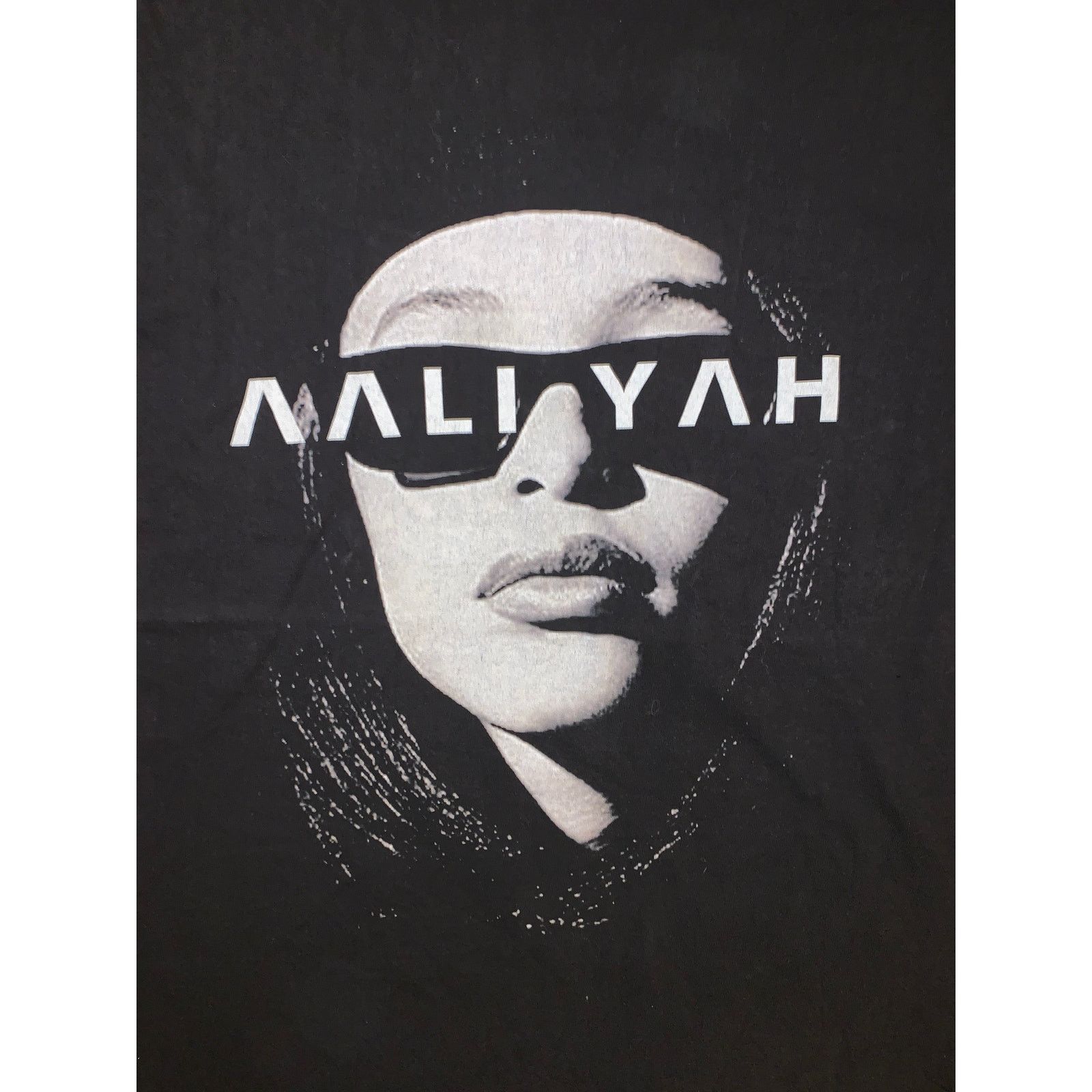 Band Tees Aaliyah T Shirt XL Black Graphic Tee Minimalist Tribute Size US L / EU 52-54 / 3 - 1 Thumbnail