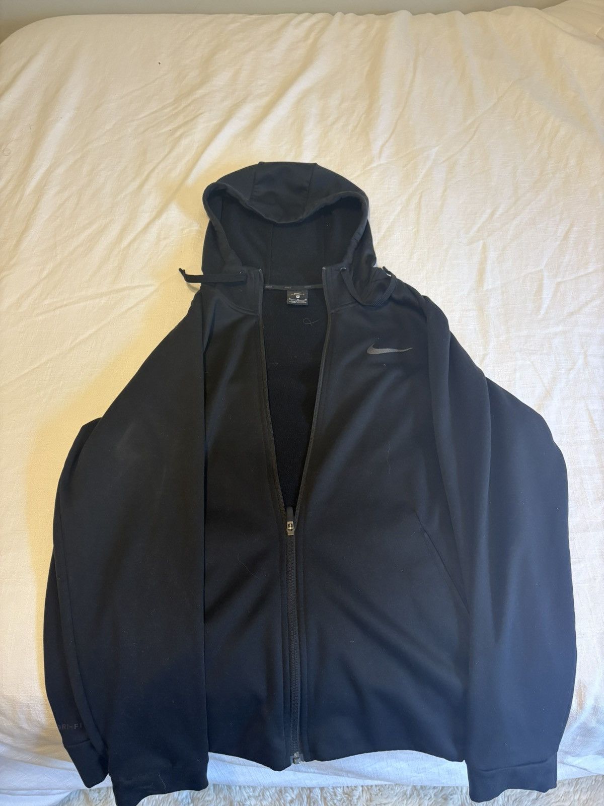 Nike Nike Dri Fit zip up hoodie Size US XL / EU 56 / 4 - 1 Thumbnail