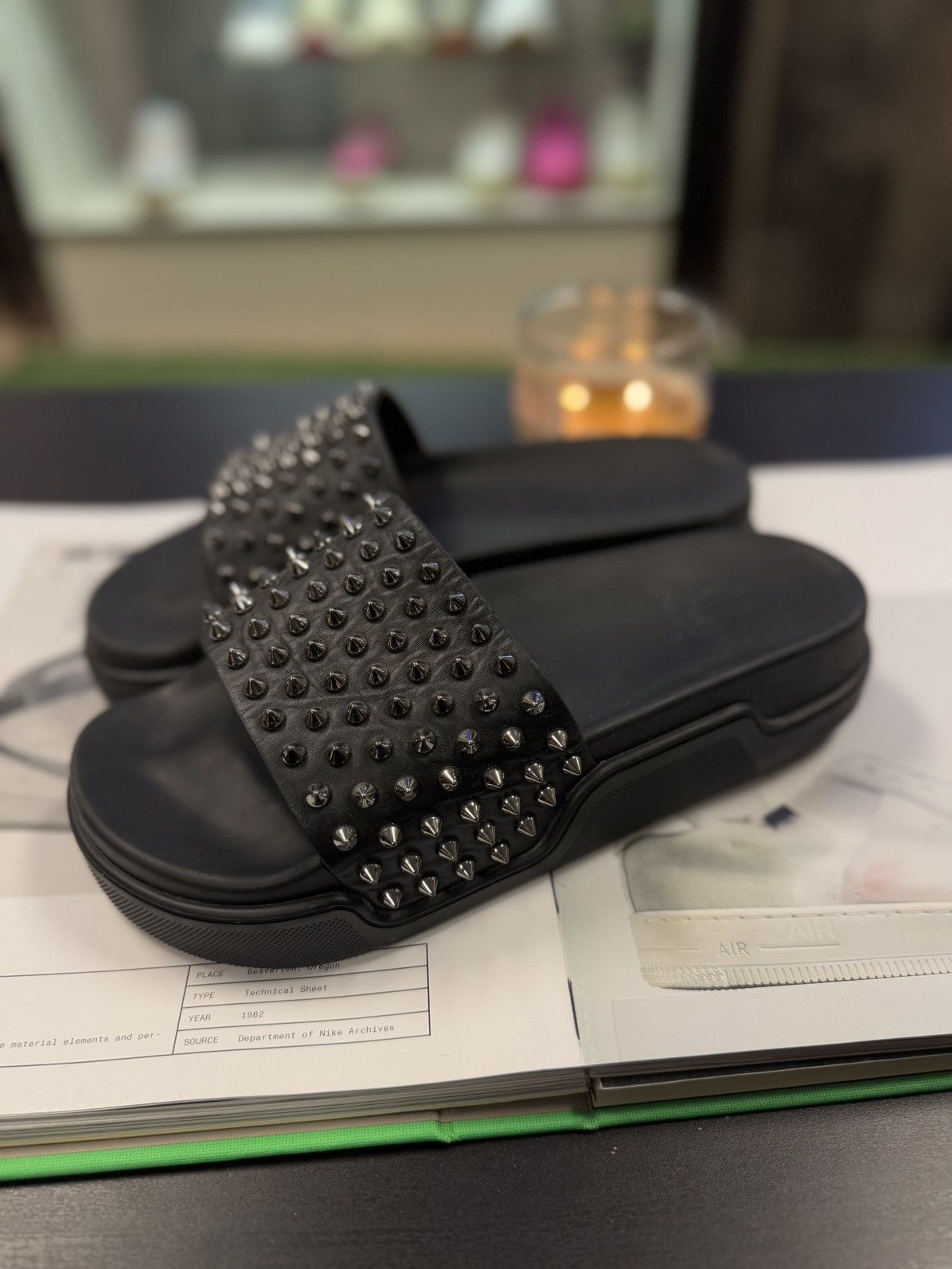 Christian Louboutin Christian Louboutin Spike Slip On Slides Size 39.5 Size US 9.5 / IT 39.5 - 4 Thumbnail