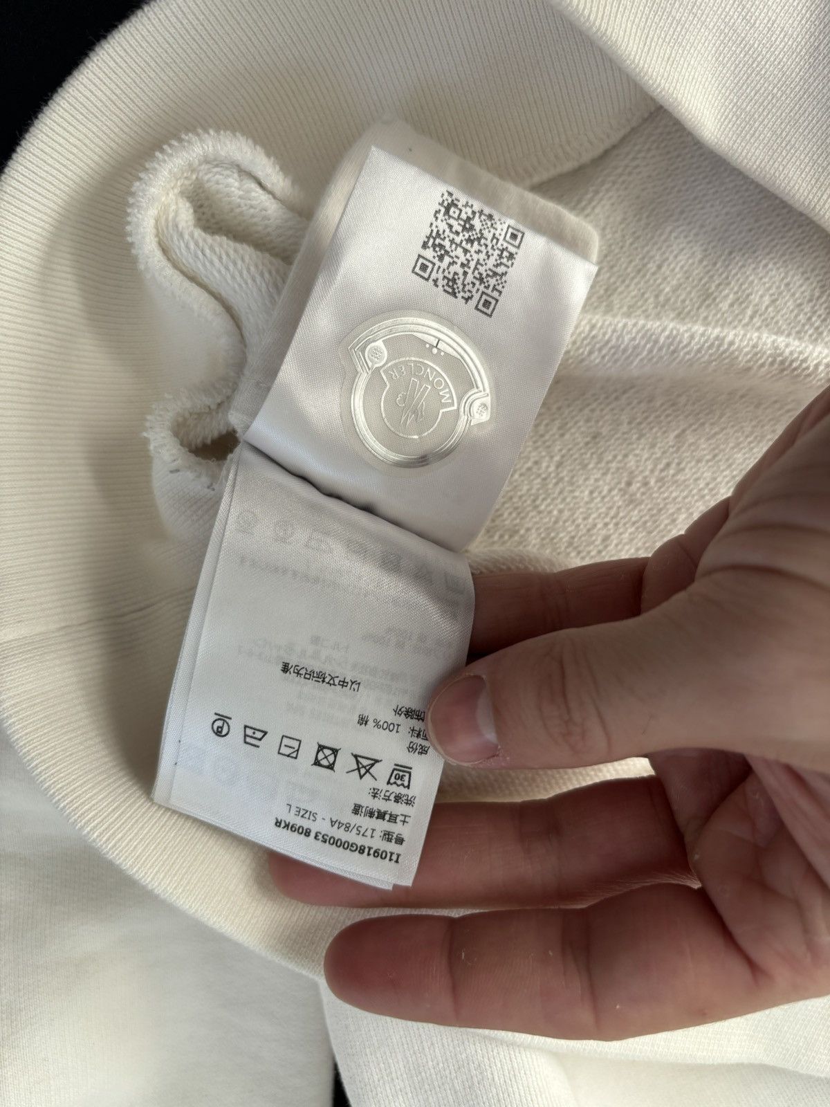 Moncler Moncler White Crewneck Size US L / EU 52-54 / 3 - 7 Thumbnail