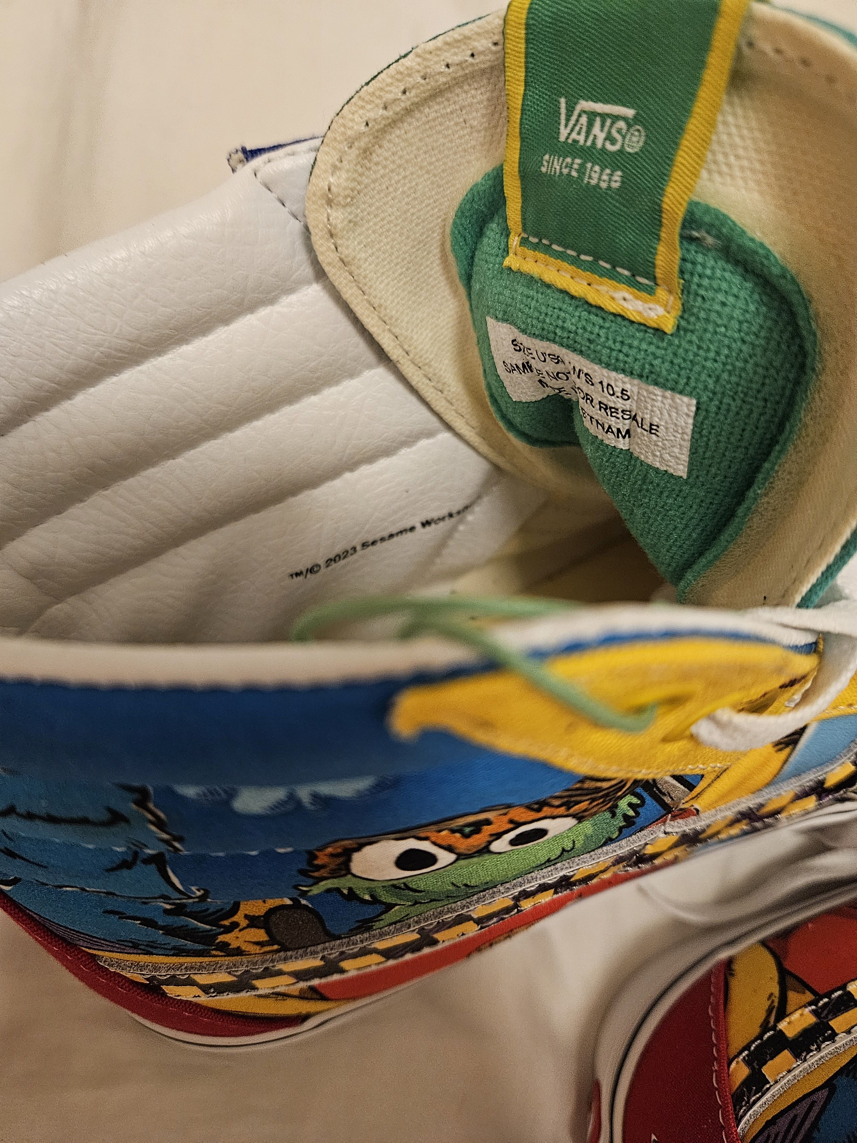 Vans Sk8-Hi Sesame Street Multi Size US 9 / EU 42 - 7 Thumbnail