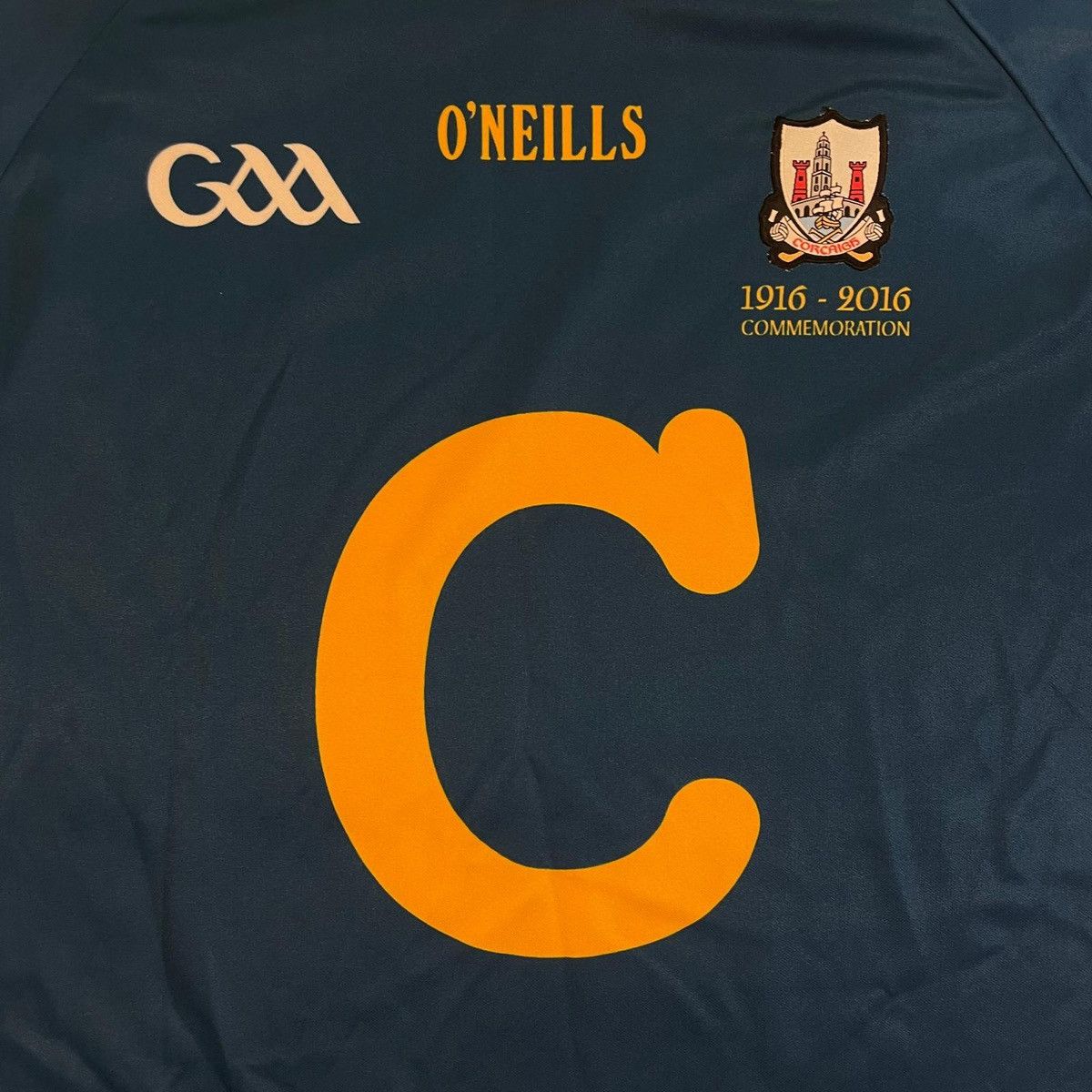 O'Neills Corcaigh 1916-2016 anniversary Cork GAA O’Neills jersey rugb Size US S / EU 44-46 / 1 - 6 Thumbnail