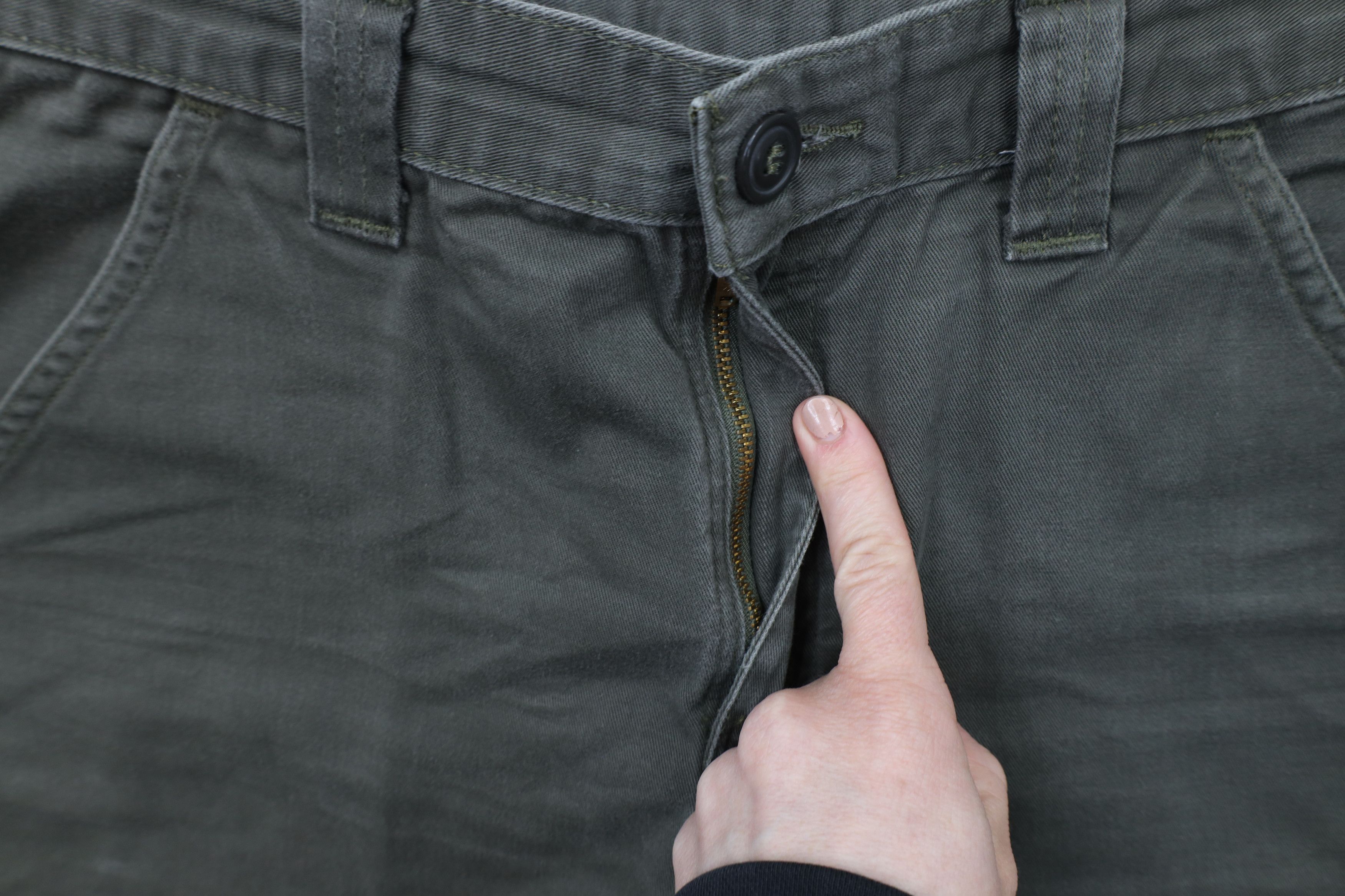 Carhartt × Vintage Vintage Y2K Carhartt Above Knee Chino Shorts Moss Green Size US 32 / EU 48 - 4 Thumbnail