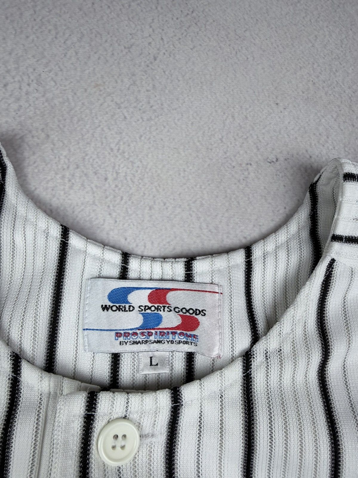 Other VINTAGE Hanshin Tigers Baseball Jersey #9 FUJIMOTO Size L Size US L / EU 52-54 / 3 - 7 Thumbnail