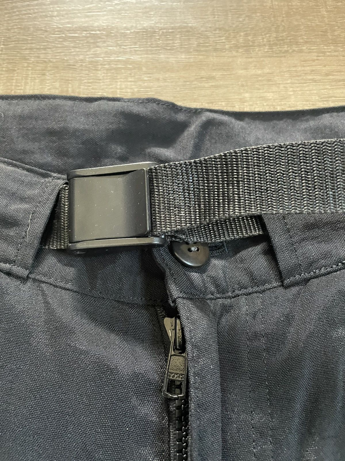General Research General Research SS97 Technical Shorts Size US 29 - 6 Thumbnail