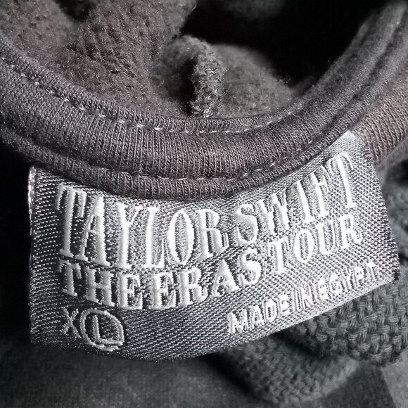 Band Tees Taylor Swift The Eras Tour Hoodie Sweatshirt Size US XL / EU 56 / 4 - 4 Thumbnail
