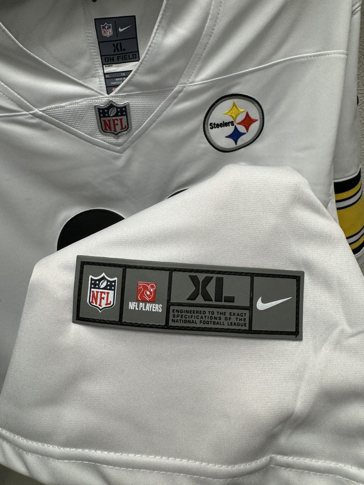 NFL Watt 90 Pittsburgh steelers white jersey nike tags Xl NFL Size US XL / EU 56 / 4 - 10 Thumbnail