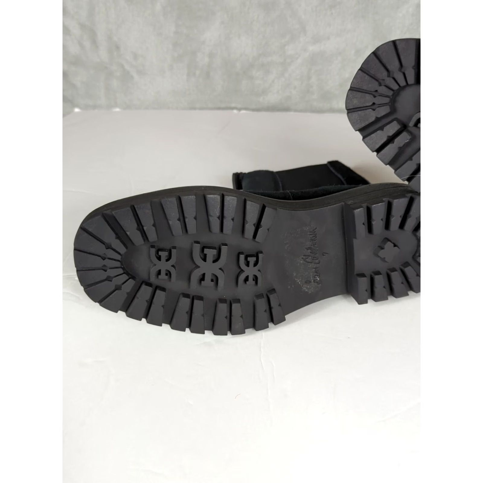 Sam Edelman Sam Edelman Boots Chelsea Jazmine Suede Black Size 7 Womens Size 7 M Chunky Lug Sole Ankle Pull On Block Heel Size US 7 / IT 37 - 6 Thumbnail