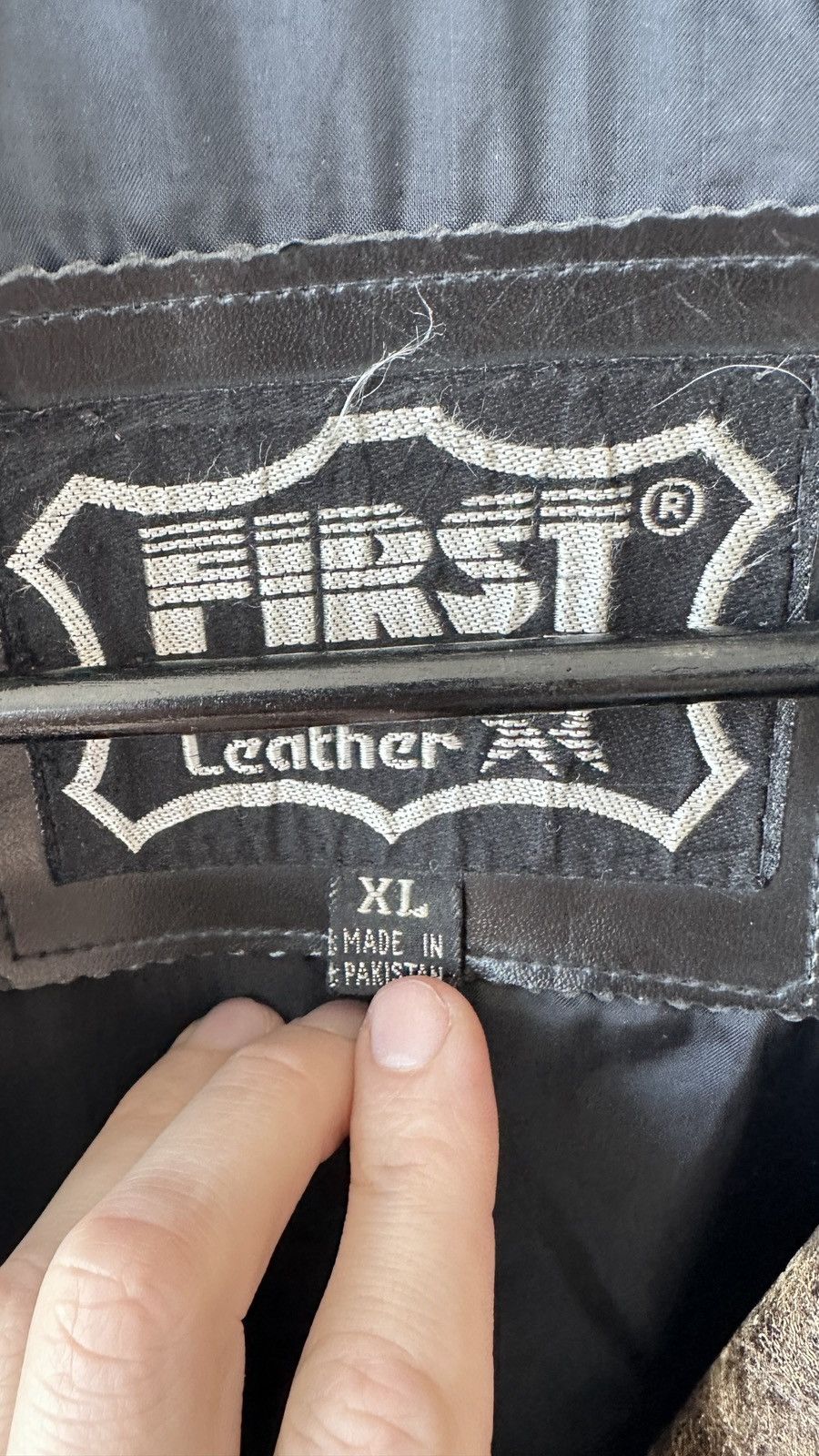 Other Leather Motorcycle Jacket XL Braided Shoulders Rocker Heavy Size US XL / EU 56 / 4 - 9 Thumbnail