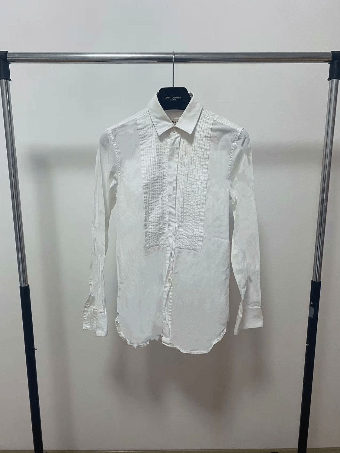 Saint Laurent Paris Sz 36 Saint Laurent Paris 16AW Formal Shirt Size US S / EU 44-46 / 1 - 1 Thumbnail