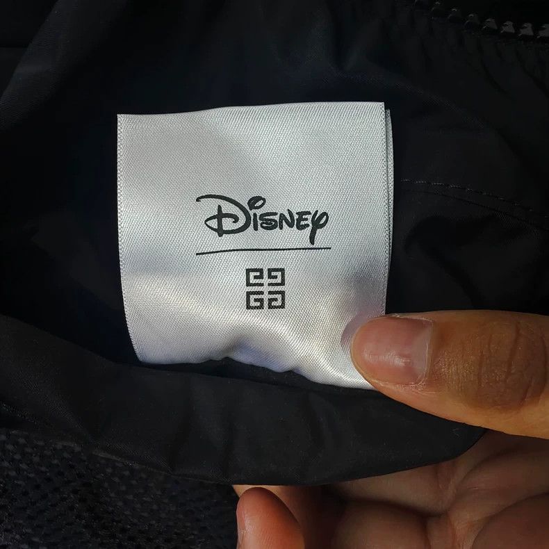 Givenchy Givenchy Disney Collaboration Zip-Up Jacket Size US XXL / EU 58 / 5 - 8 Thumbnail