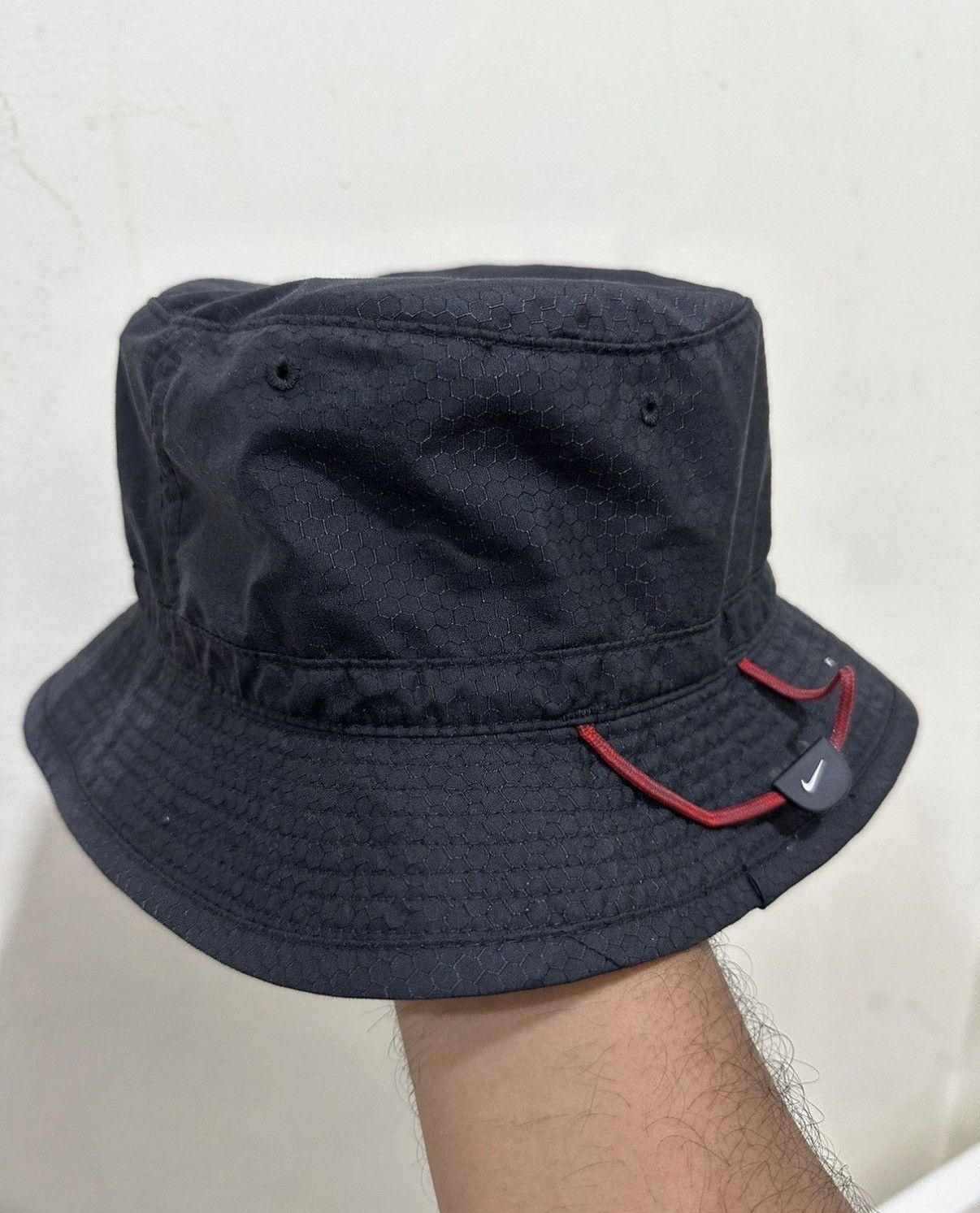 Nike VTG Nike Bucket Hat Size ONE SIZE - 1 Thumbnail