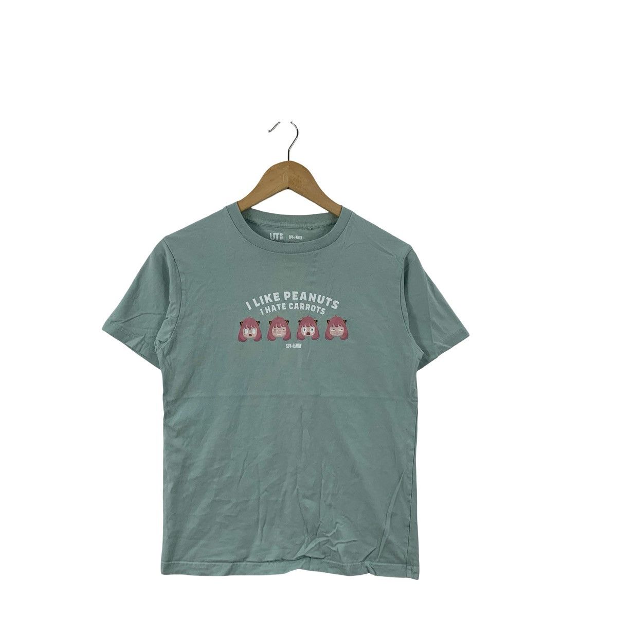 Uniqlo UNIQLO UT Spy x Family Anya “I Like Peanuts I Hate Carrots Size XS / US 0-2 / IT 36-38 - 4 Thumbnail