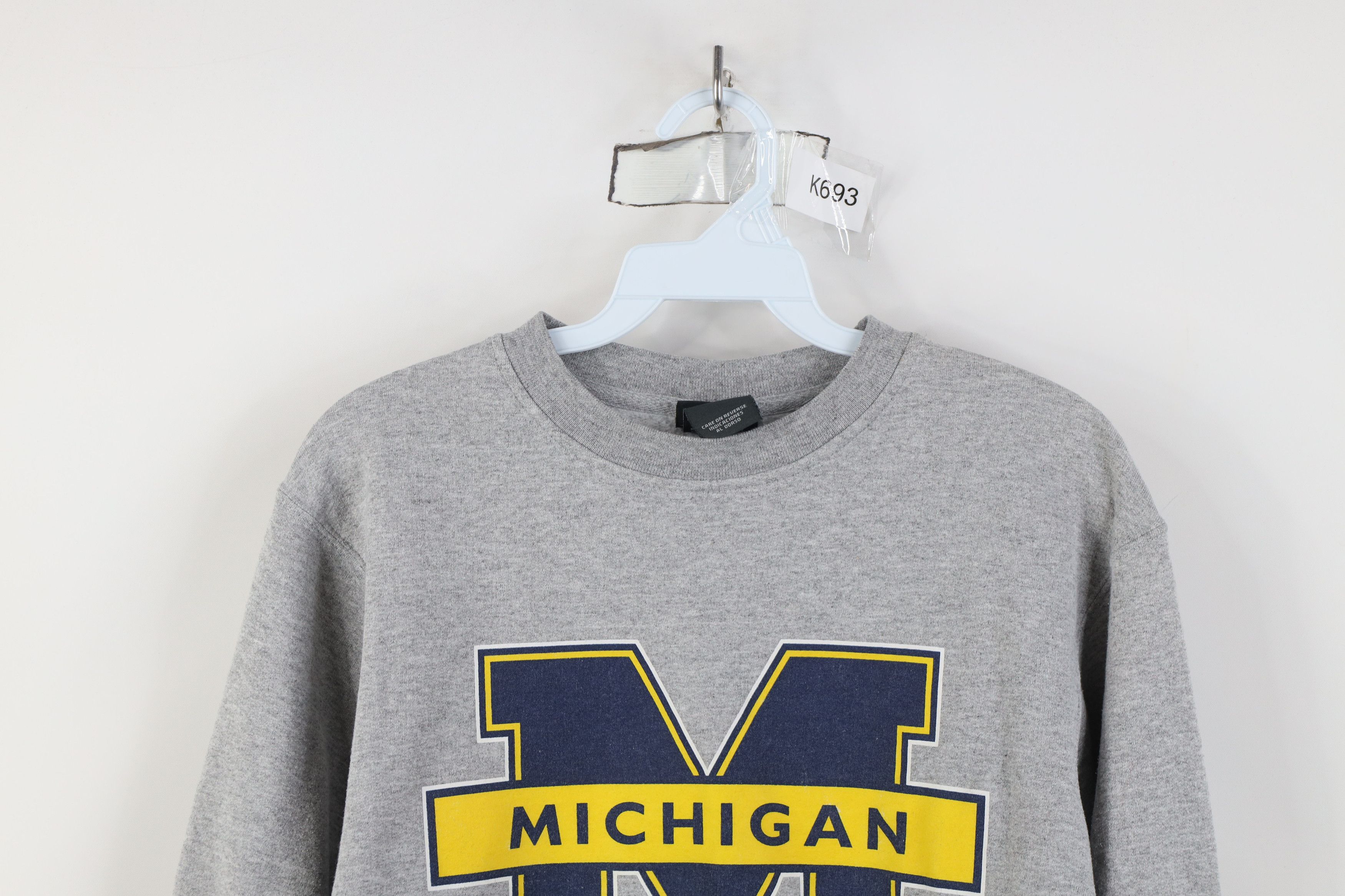 Vintage Vintage 90s Y2K University of Michigan Crewneck Sweatshirt Size US S / EU 44-46 / 1 - 2 Thumbnail