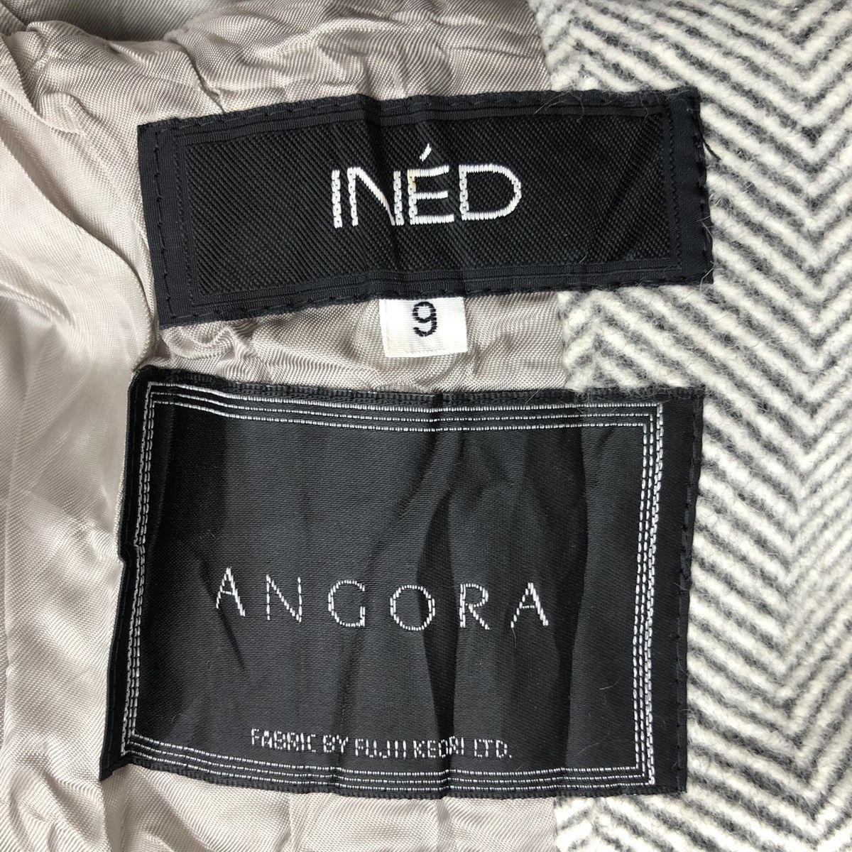 Japanese Brand × Yohji Yamamoto Yohji Yamamoto Ined Angora Wool Duffle Coat Size S / US 4 / IT 40 - 5 Thumbnail
