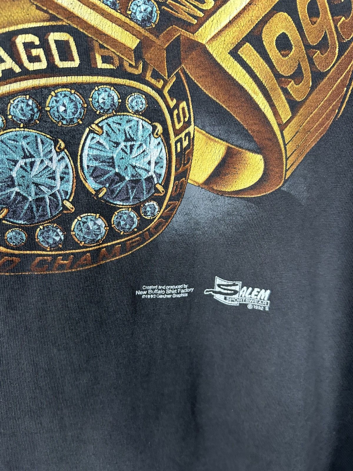 Salem Sportswear Vintage Chicago Bulls 1993 Champions Graphic Tee 90s Sport Size US L / EU 52-54 / 3 - 6 Thumbnail