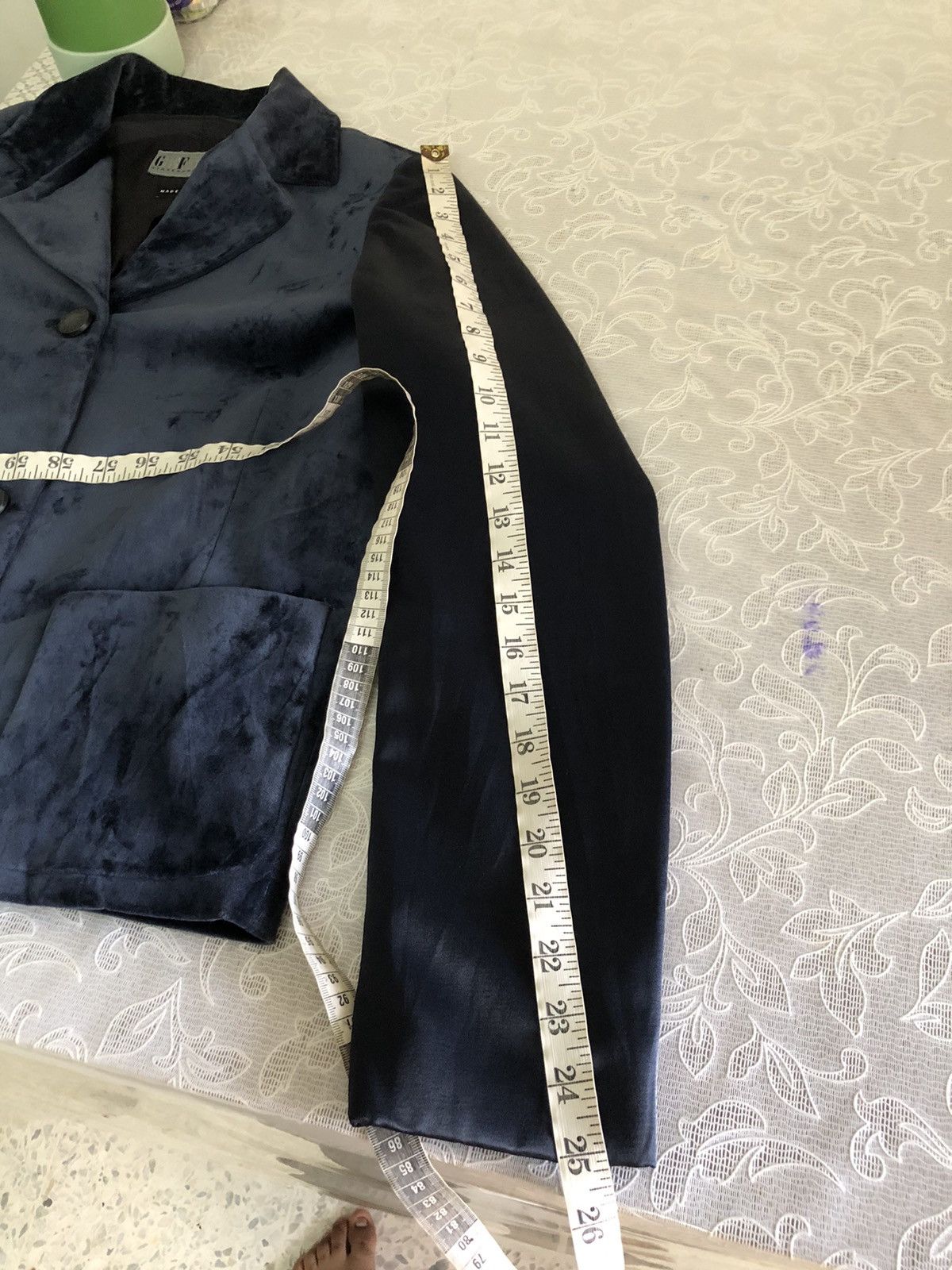 Gianfranco Ferre Vintage Gianfranco ferre Velvet Single Breasted Blazer Size XS / US 0-2 / IT 36-38 - 19 Thumbnail