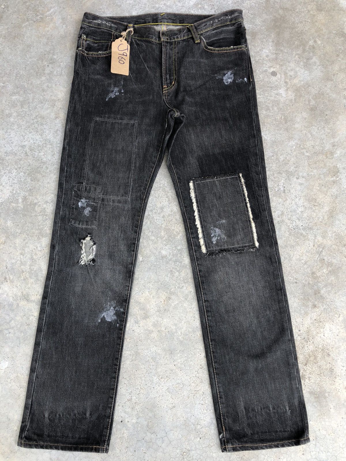 PPFM Distressed Jeans