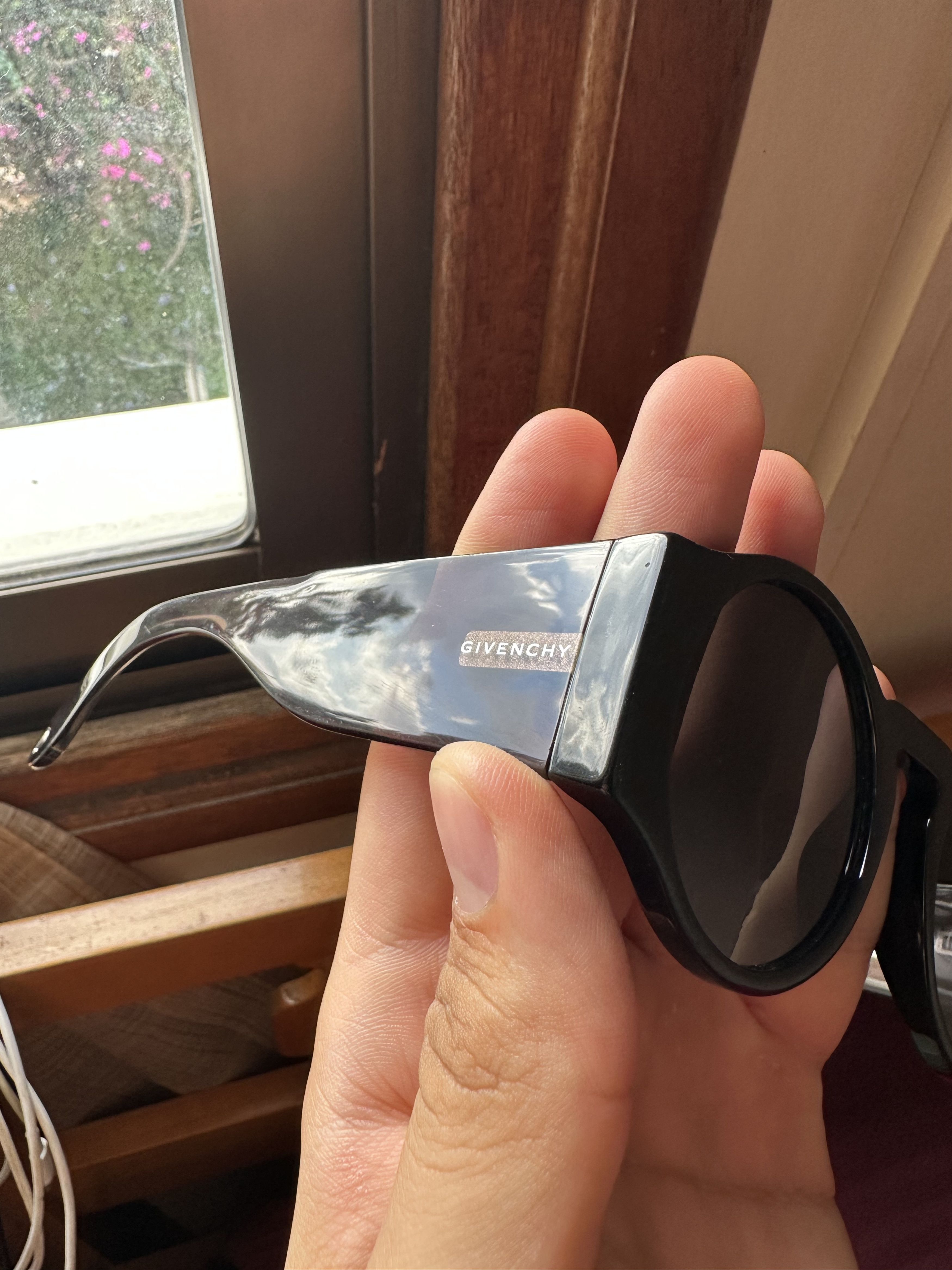 Givenchy Givenchy GV7056/S Sunglasses Size ONE SIZE - 6 Thumbnail
