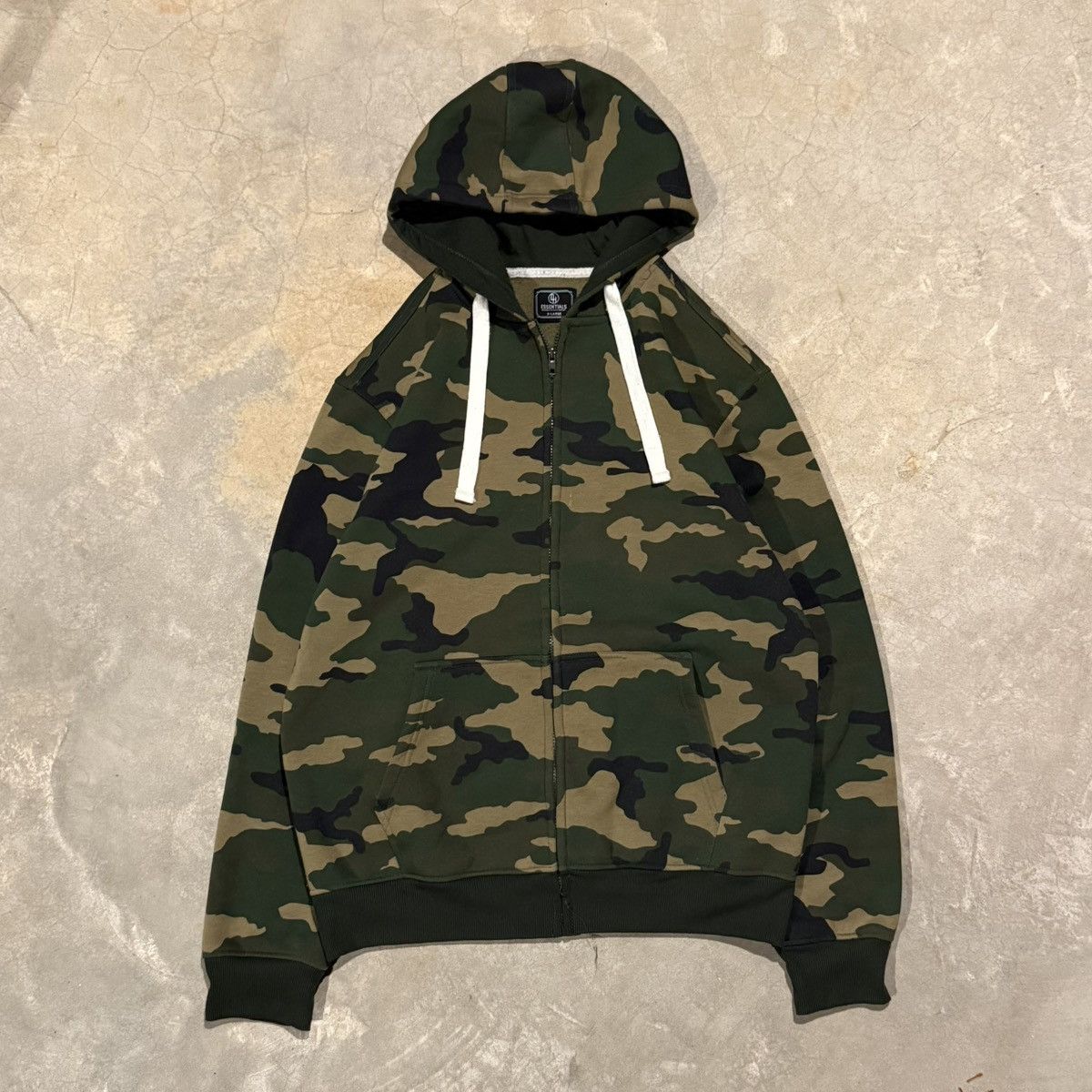 Vintage Vintage Woodland Camo Zip Up Hoodie Grunge ERD Y2K Skater Size US XL / EU 56 / 4 - 1 Thumbnail