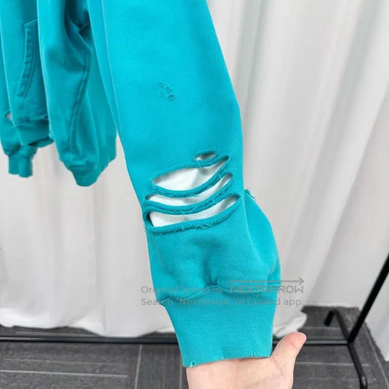 Balenciaga Balenciaga Lake Green Ripped Letter Hoodie Size US XS / EU 42 / 0 - 4 Thumbnail