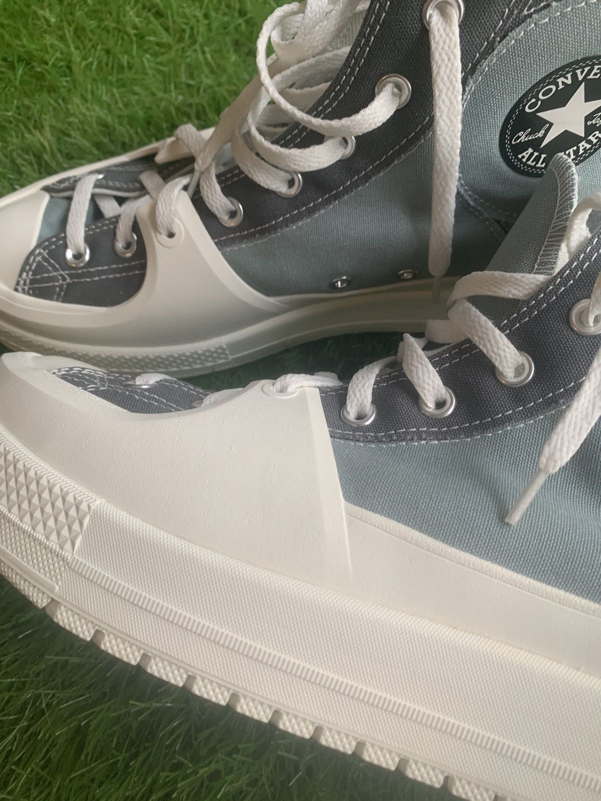 Converse Converse Chuck Taylor Construct Hi Sneaker Colorblock Size US 12 / EU 45 - 2 Thumbnail