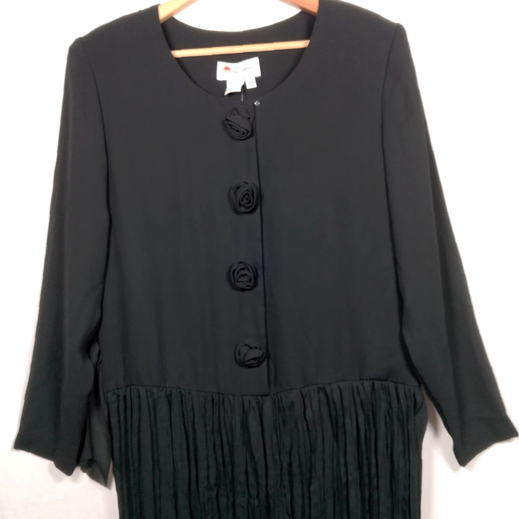 Vintage VINTAGE Casual Corner Dress Shirt Dress 1990s Black Roses Semi-sheer Long Sleeve Round Neck 12 Womens Vintage 90s Goth Vamp Size XL / US 12-14 / IT 48-50 - 4 Thumbnail