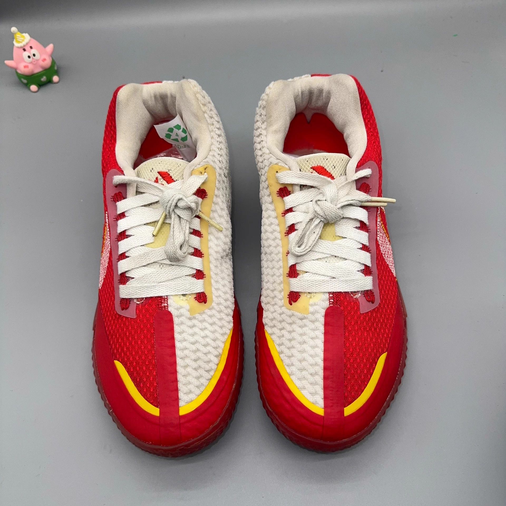 Converse Converse bbevo red and white women's 38.5 Size US 7.5 / IT 37.5 - 2 Thumbnail
