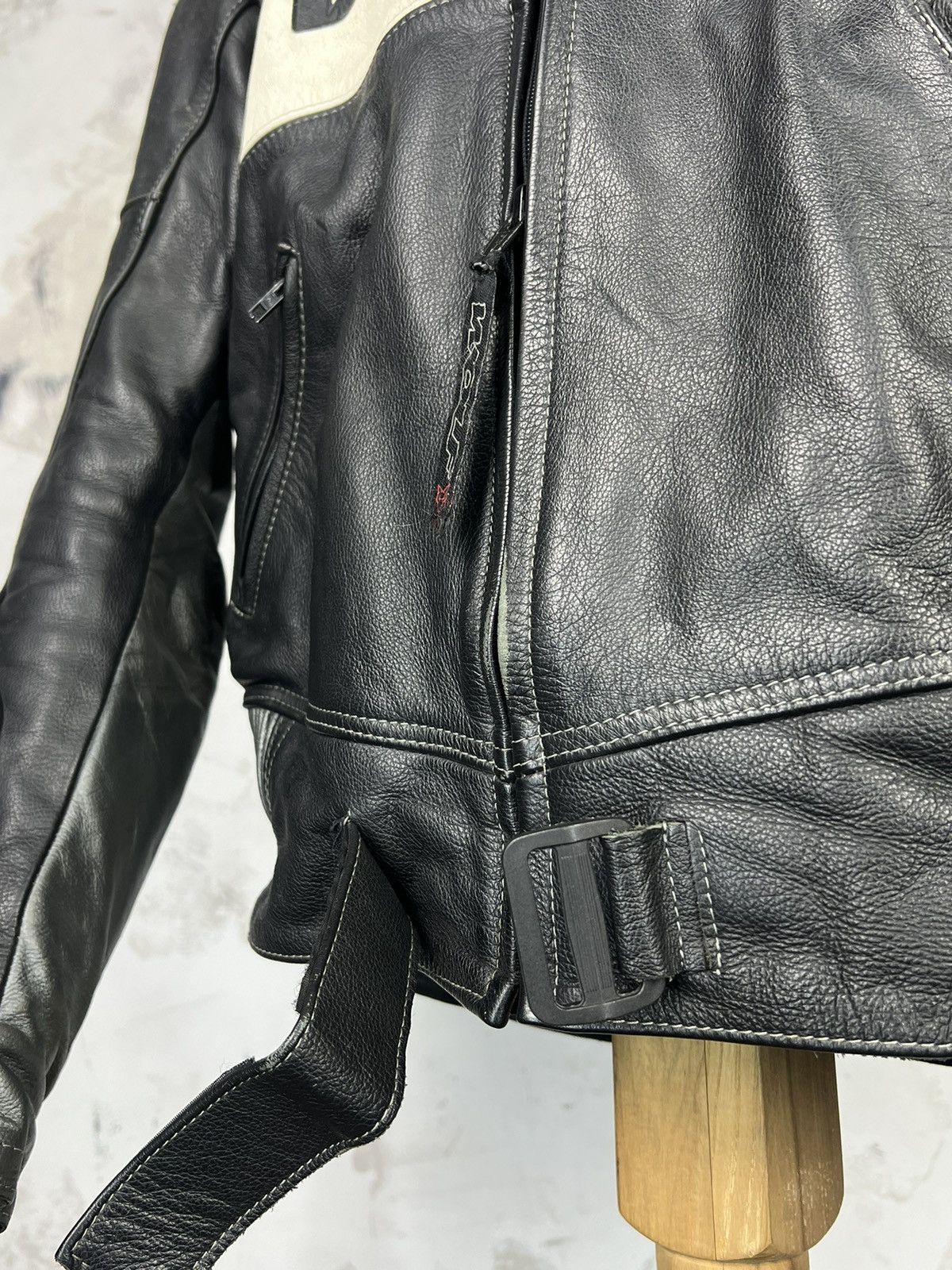 Vintage Vintage Wolf Leather Motorcycle Racing Jacket Size S - M Size US M / EU 48-50 / 2 - 6 Thumbnail