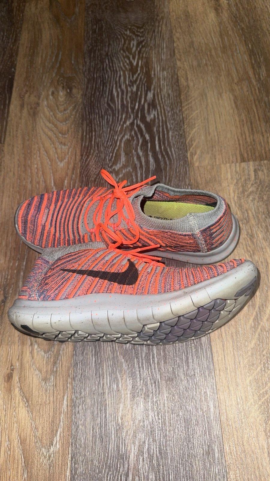 Nike Nike Free RN Motion Flyknit Orange Size 5.5W Size US 5.5 / IT 35.5 - 4 Thumbnail