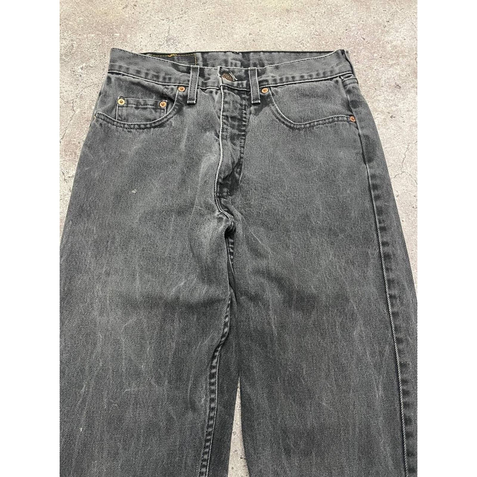 Levi's × Vintage Vintage Levi’s 30x32 Faded Black Denim Jeans Size US 31 - 2 Thumbnail