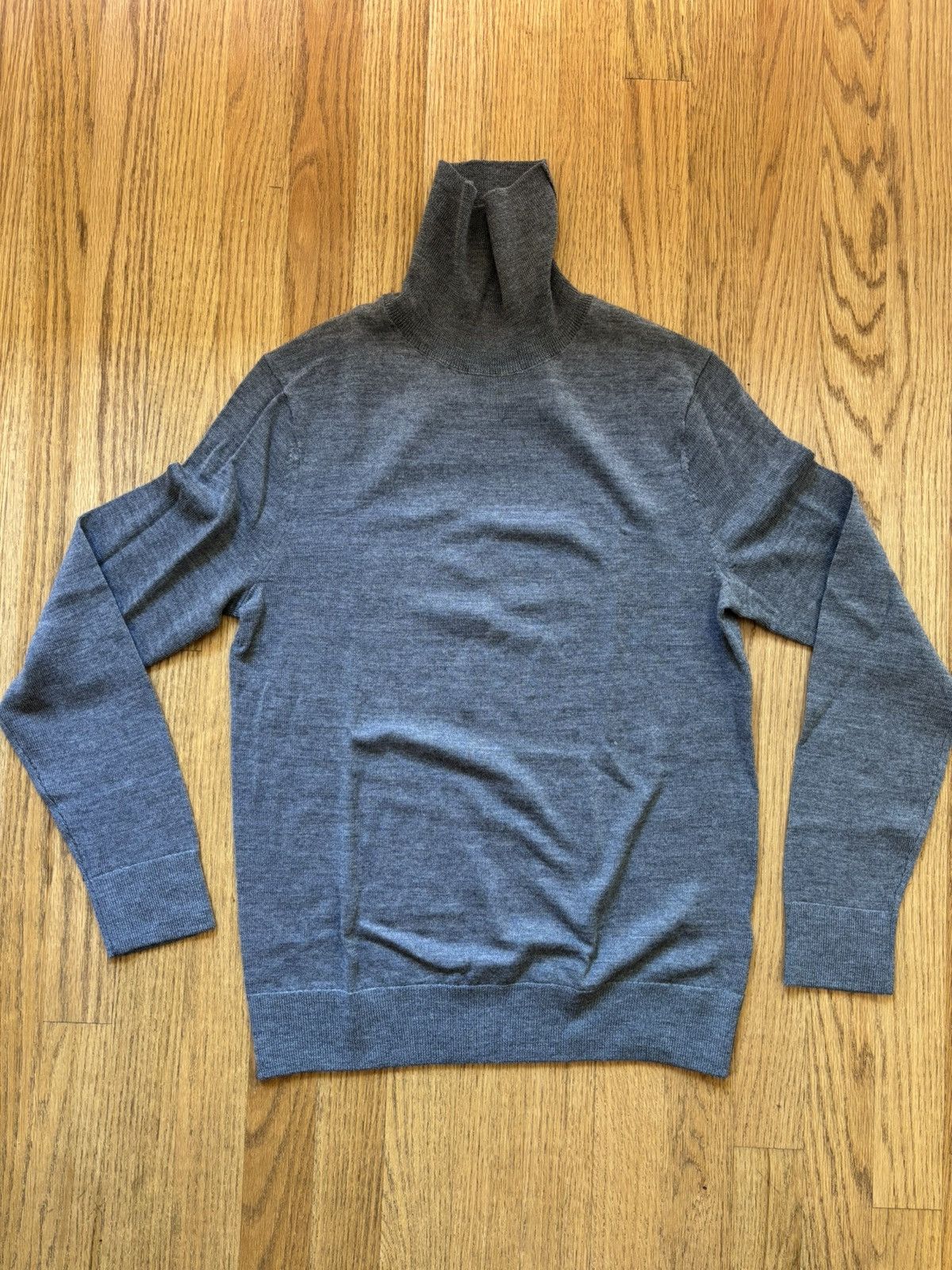 Banana Republic Merino Wool Turtle Neck Sweater Size US S / EU 44-46 / 1 - 1 Thumbnail