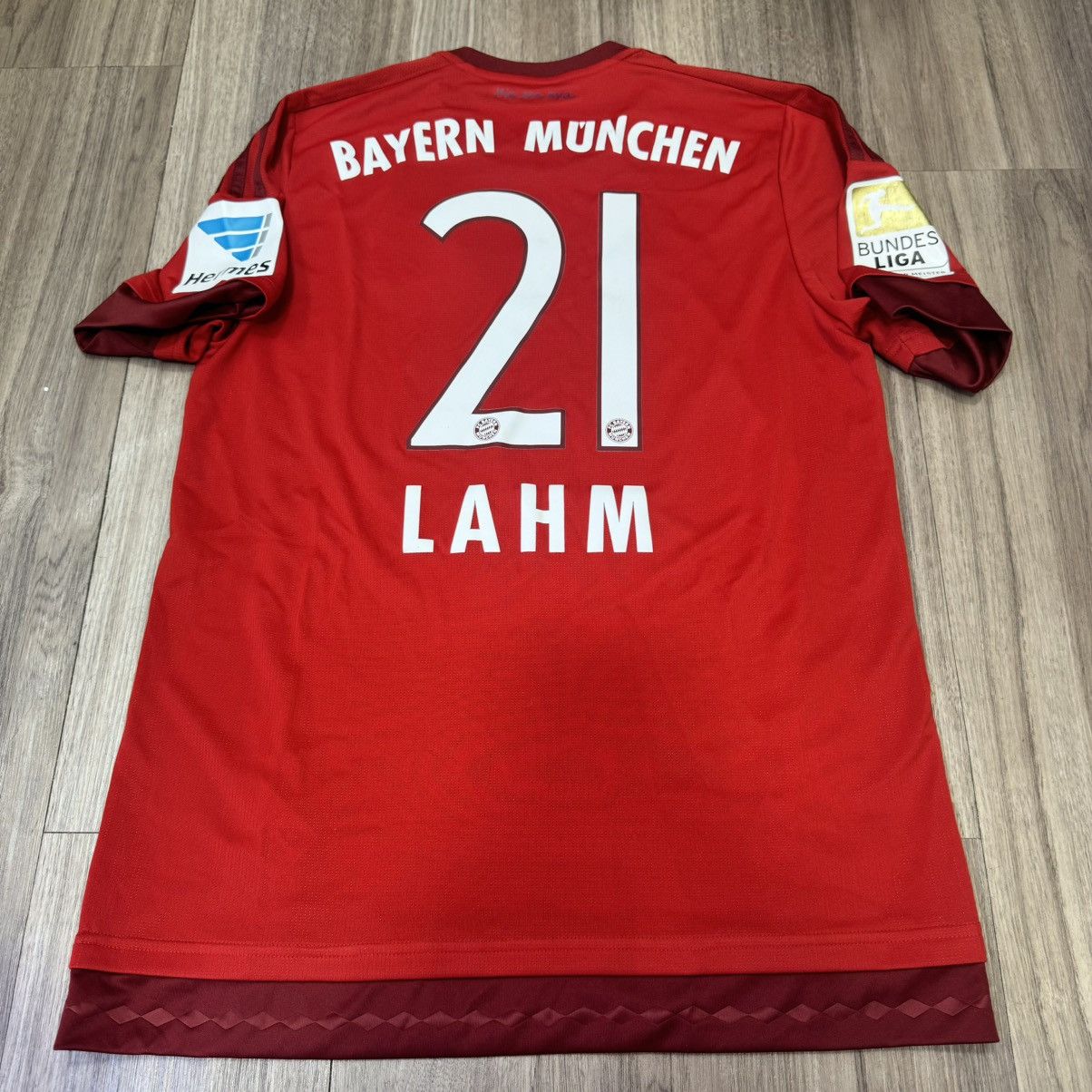 Adidas Bayern Munich 15/16 home shirt #21 Lahm Size US M / EU 48-50 / 2 - 2 Thumbnail