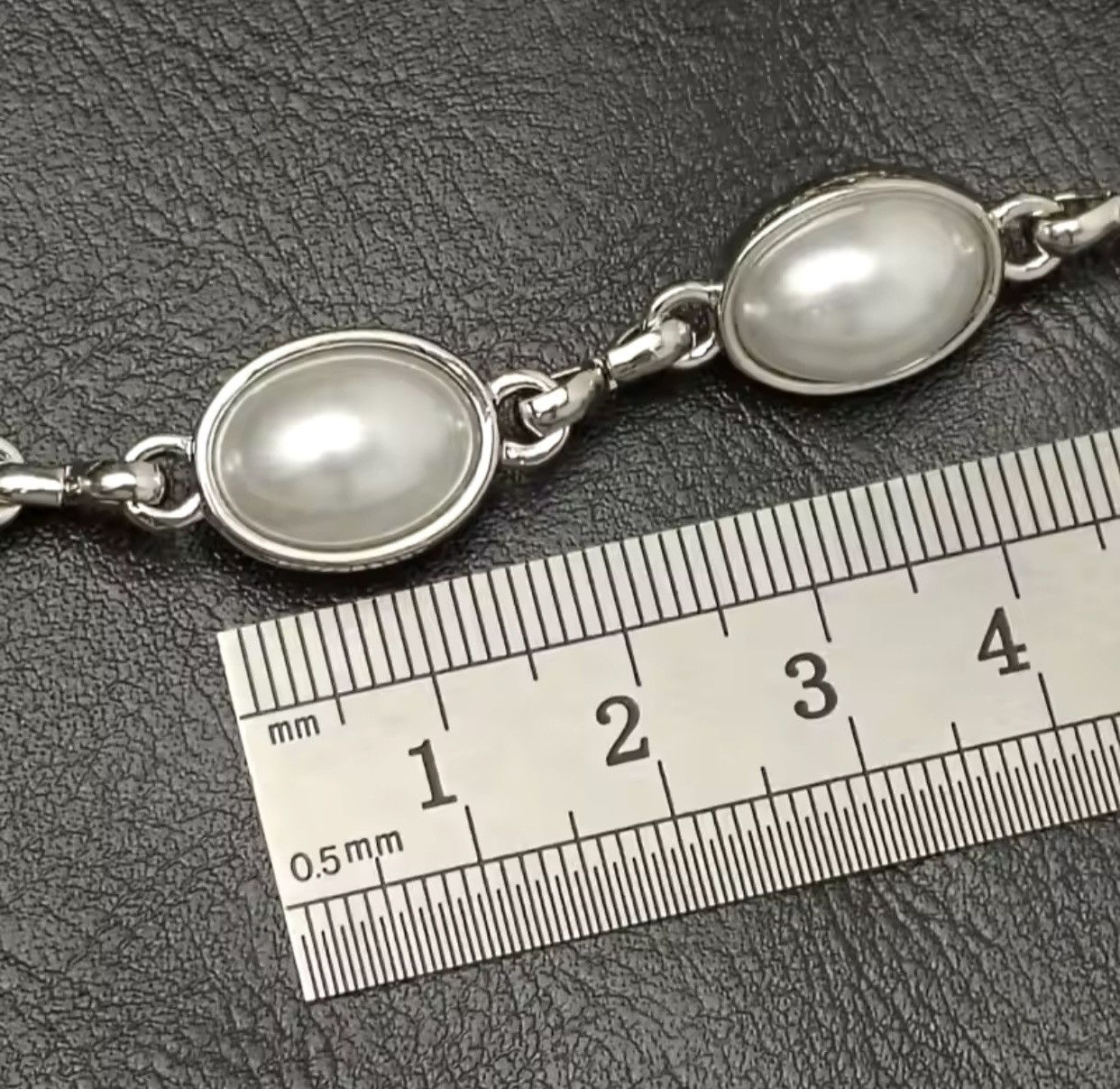 Jewelry Luxurious Metal Pearl Pants Chain Size ONE SIZE - 8 Thumbnail