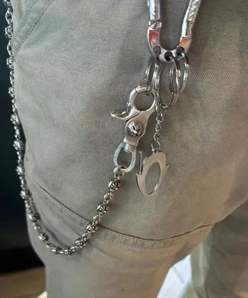 VIBE Vintage Japan Alien Logo Keyring Size ONE SIZE - 1 Thumbnail
