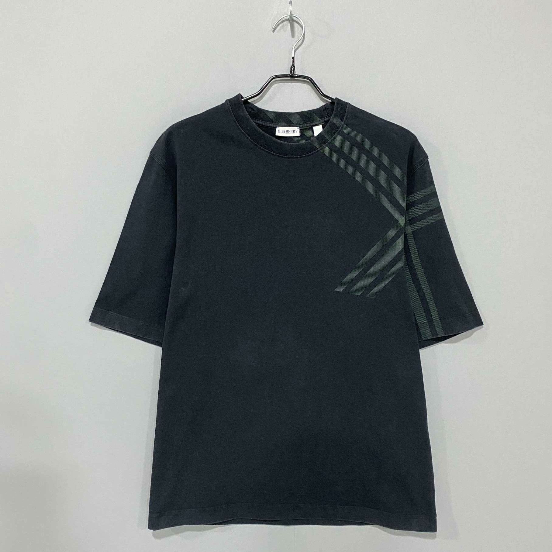 Burberry Burberry Printed Striped T-Shirt m Men Size US M / EU 48-50 / 2 - 1 Thumbnail