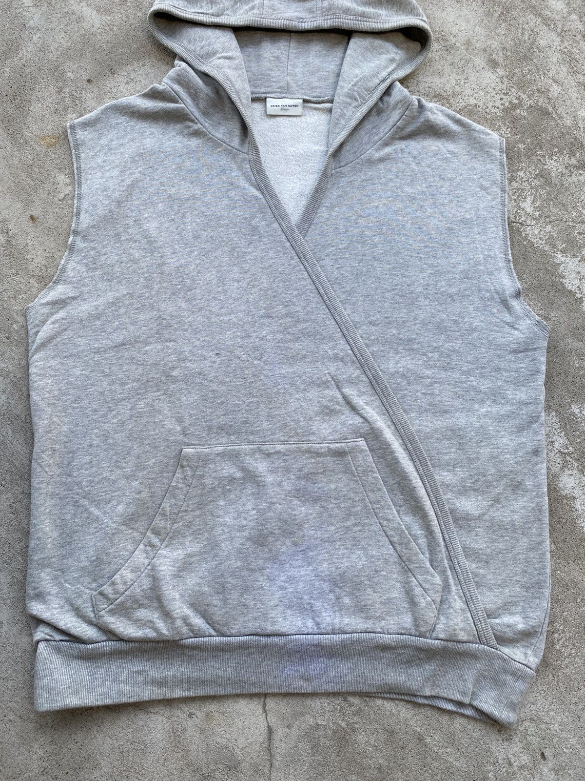 Dries Van Noten DRIES VAN NOTEN SLEEVELESS HOODIE Size US M / EU 48-50 / 2 - 2 Thumbnail