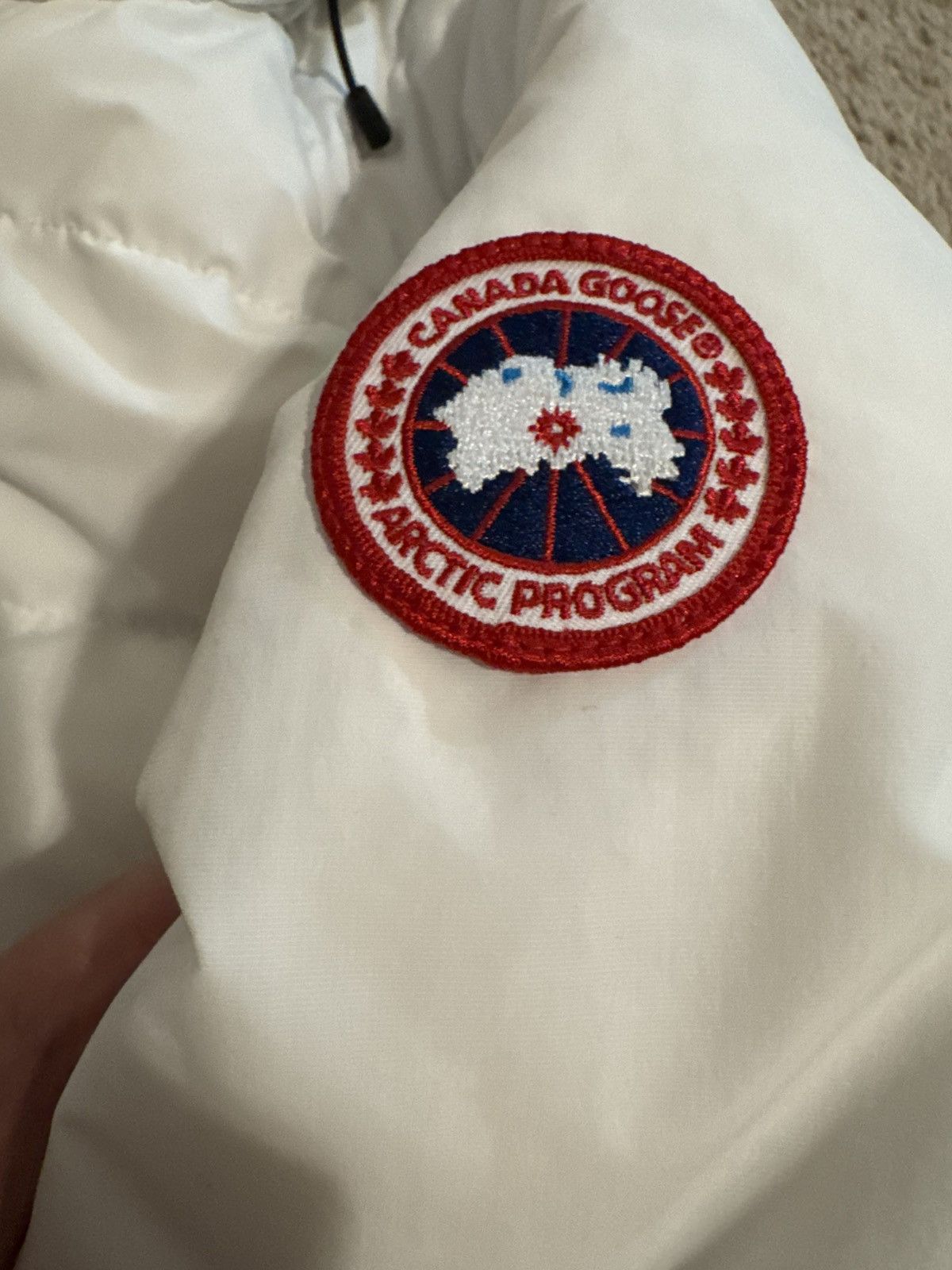 Canada Goose Canada Goose HyBridge Base Jacket Size US M / EU 48-50 / 2 - 5 Thumbnail