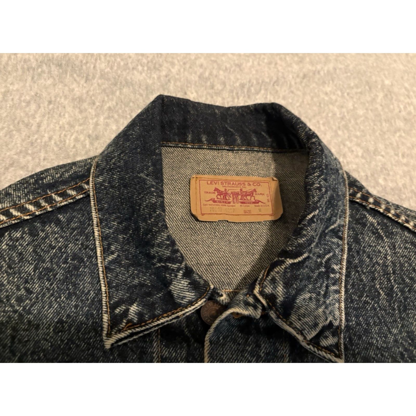 Levi's VINTAGE Levi's Denim Jacket 70507 0227 Acid Wash Blue Medium Trucker Jacket Mens Jeans Coat Size US 31 - 7 Thumbnail