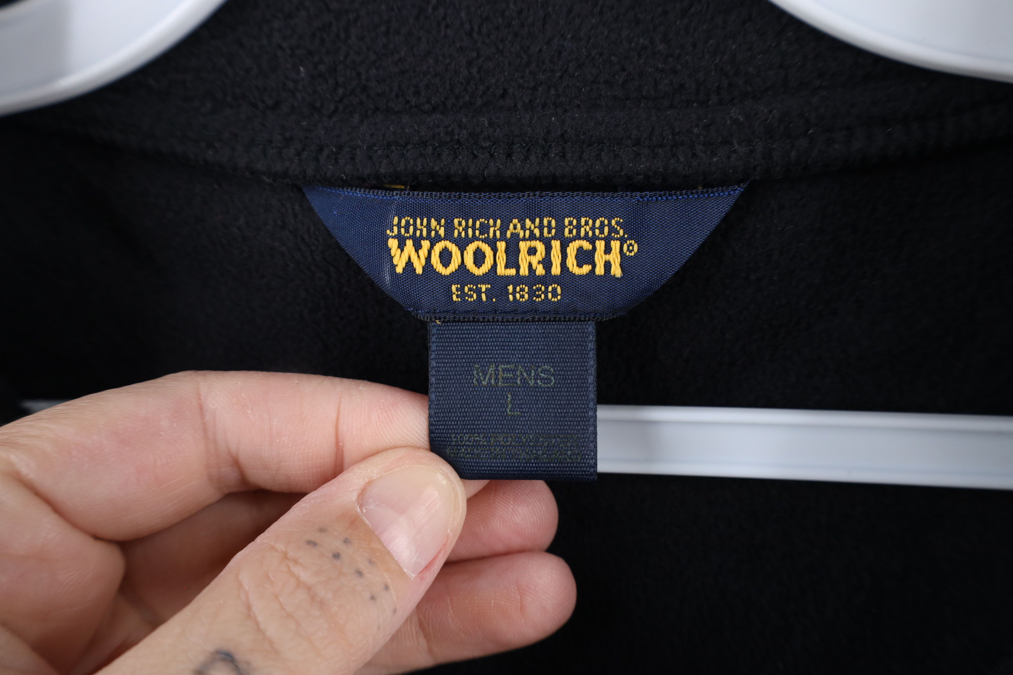 Vintage × Woolrich Woolen Mills Vintage 90s Woolrich Blank V-Neck Fleece Sweater Vest Black Size US L / EU 52-54 / 3 - 4 Thumbnail
