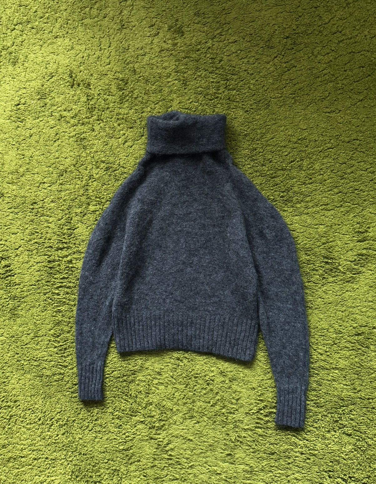Acne Studios Acne Studios mohair + wool blend turtleneck sweater Size M / US 6-8 / IT 42-44 - 2 Thumbnail