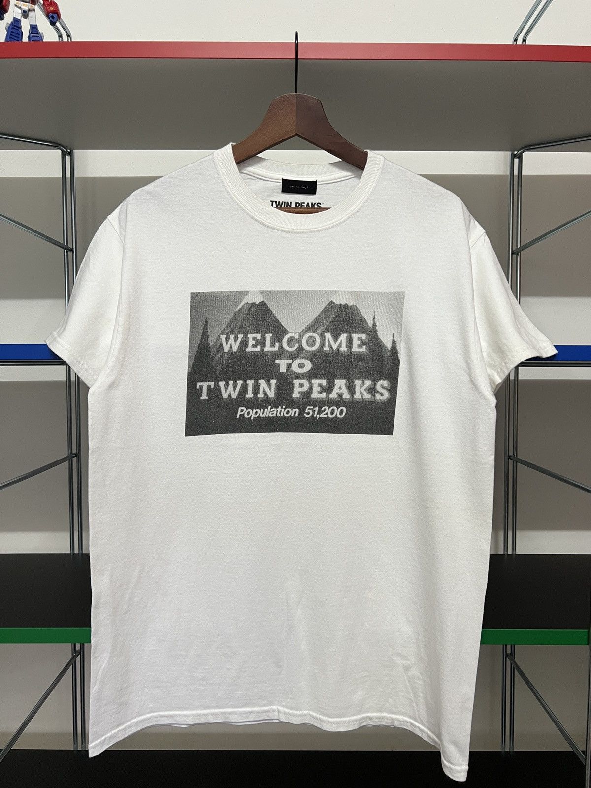 Japanese Brand Vintage Welcome to Twin Peaks David Lynch Tee Size US M / EU 48-50 / 2 - 1 Thumbnail