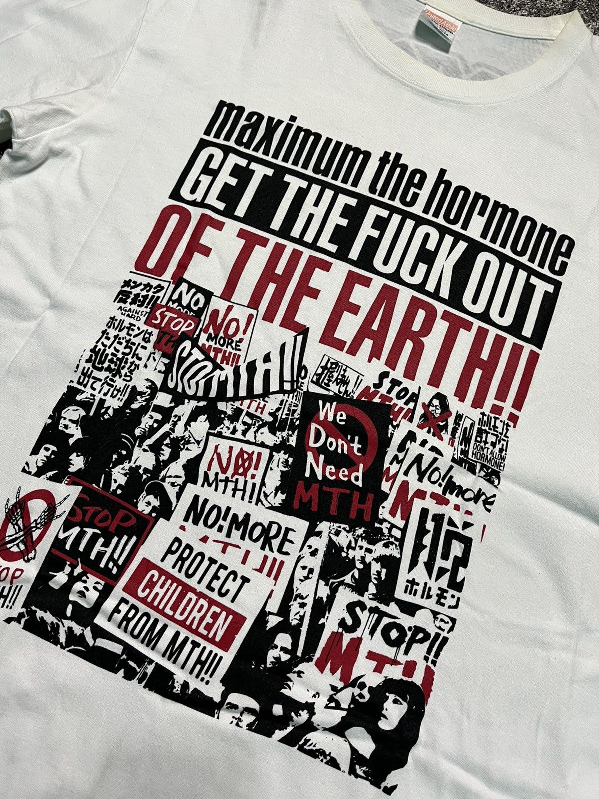 Band Tees Vintage Maximum The Hormone White T-Shirts Size US L / EU 52-54 / 3 - 3 Thumbnail