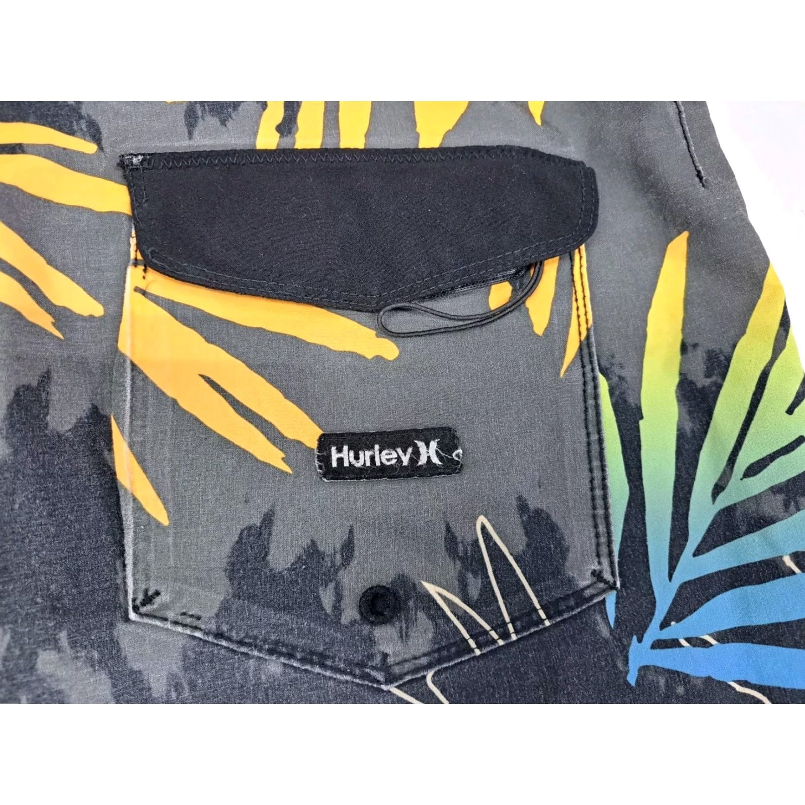 Hurley Hurley Board Shorts Mens 31 Multicolor Floral Surfer Beach 100% Polyester Drawstring Bottom Logo Men Size US 31 - 5 Thumbnail
