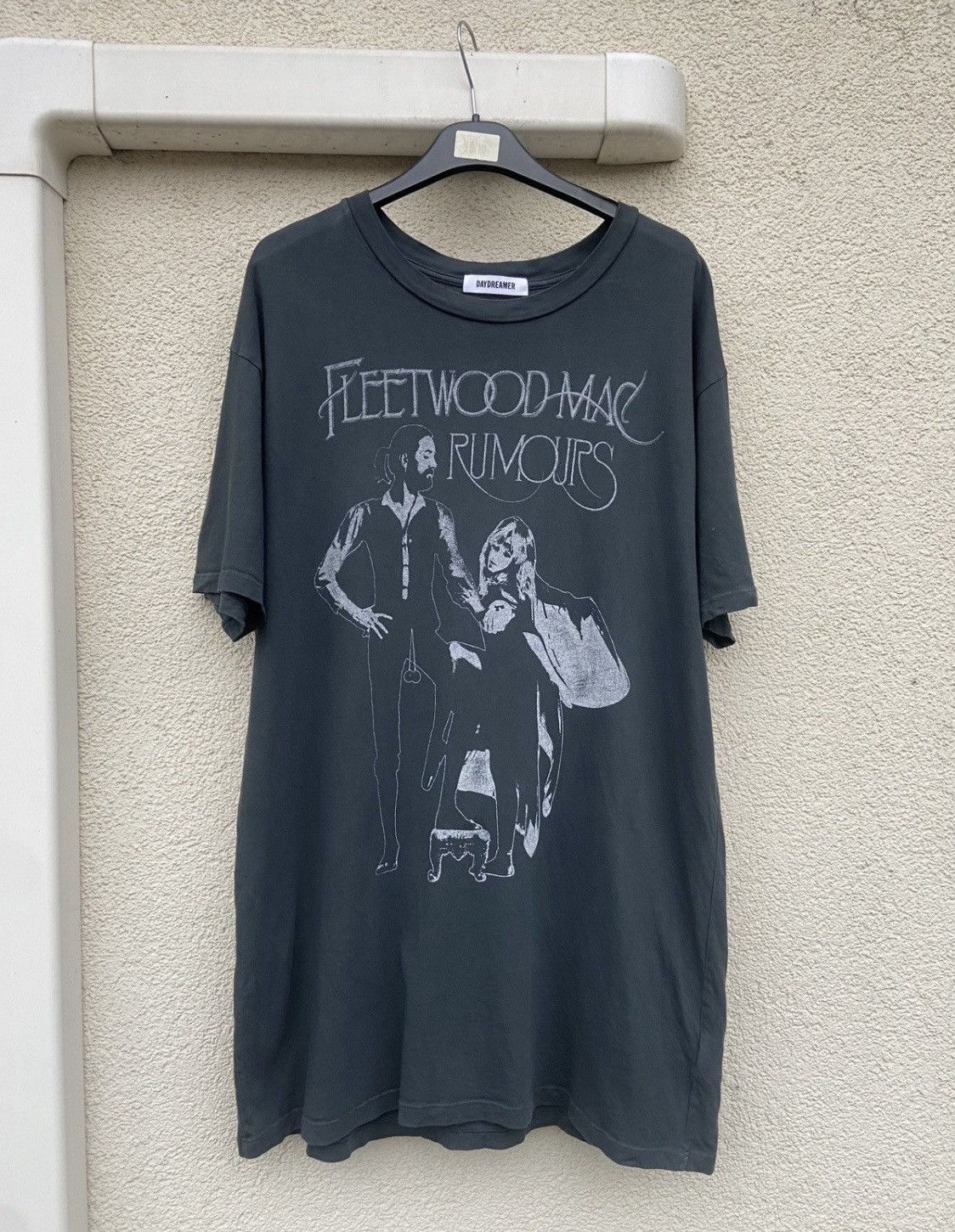 Band Tees Daydreamer Fleetwood Mac Rumours Band Tee vintage merch USA Size US XL / EU 56 / 4 - 1 Thumbnail